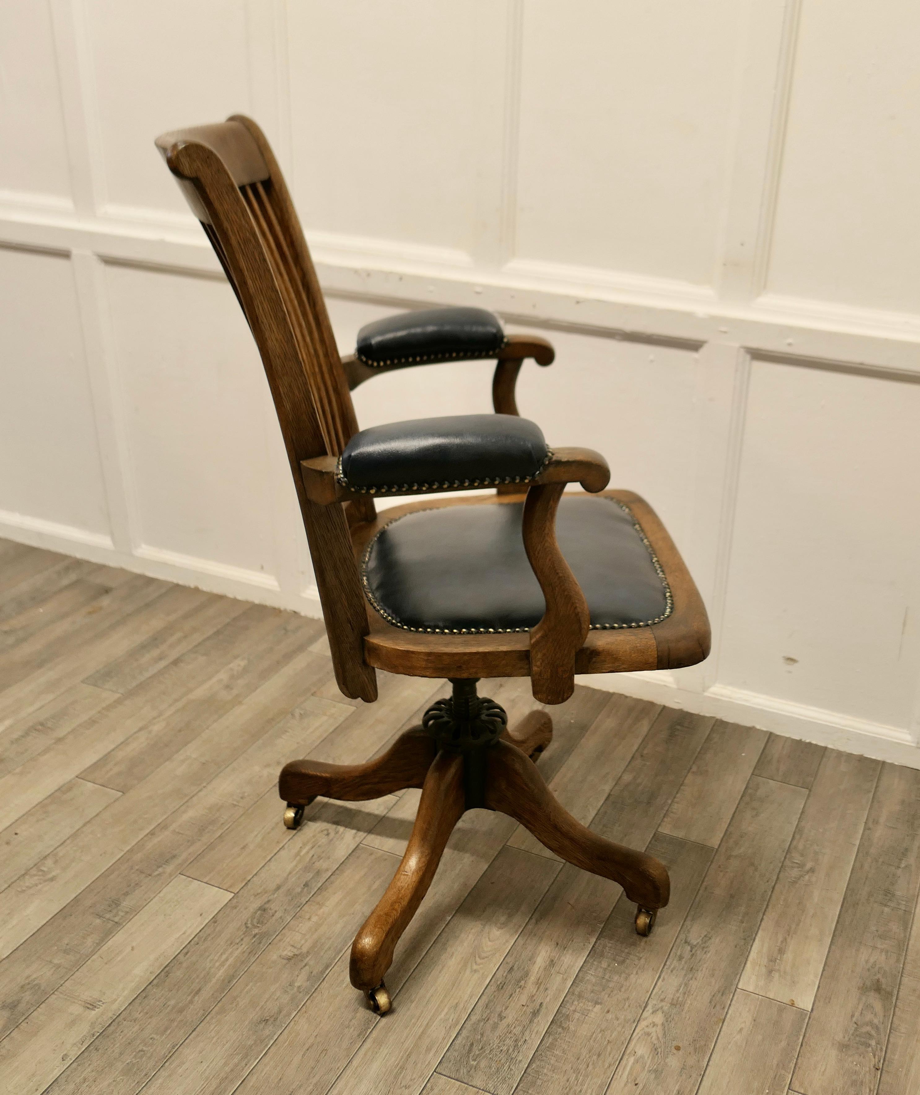 Edwardian Oak Office or Desk Chair 1