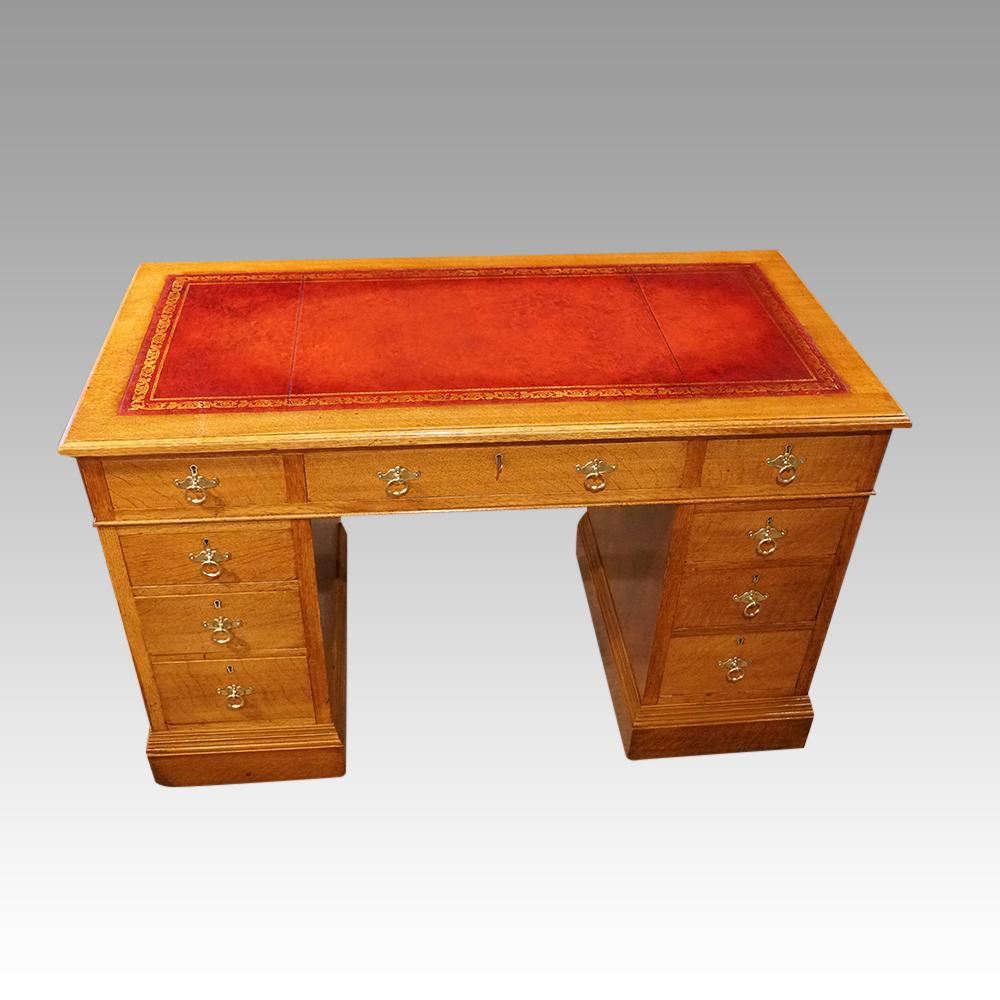Edwardian Oak Pedestal Desk For Sale 2