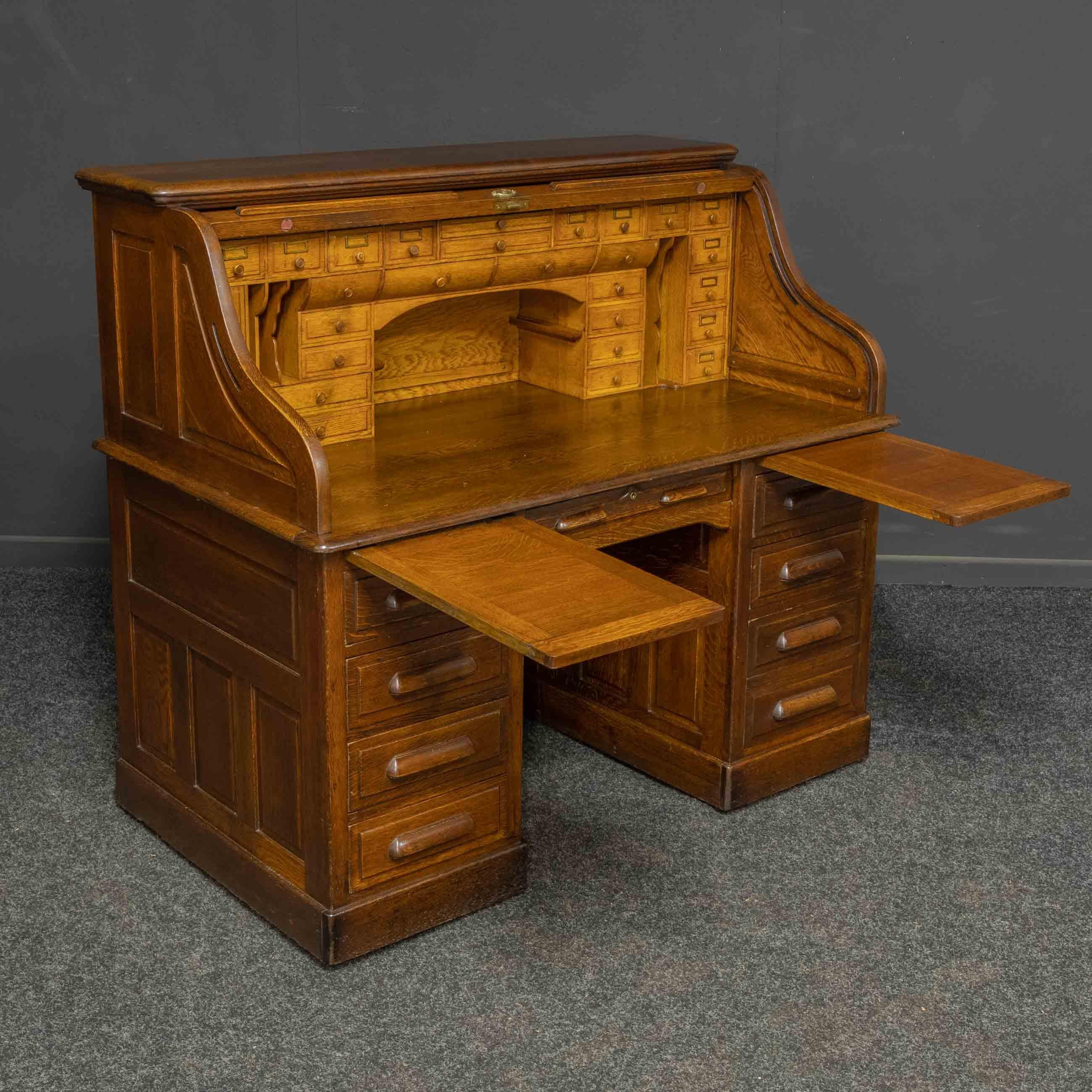 Edwardian Oak Roll Top Desk For Sale 2