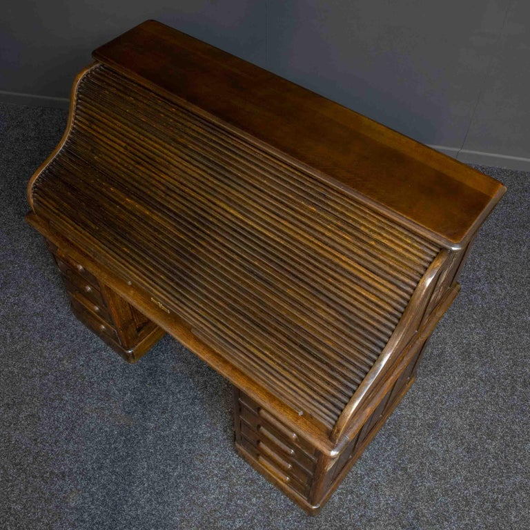 Early 20th Century Edwardian Oak Roll Top Desk For Sale