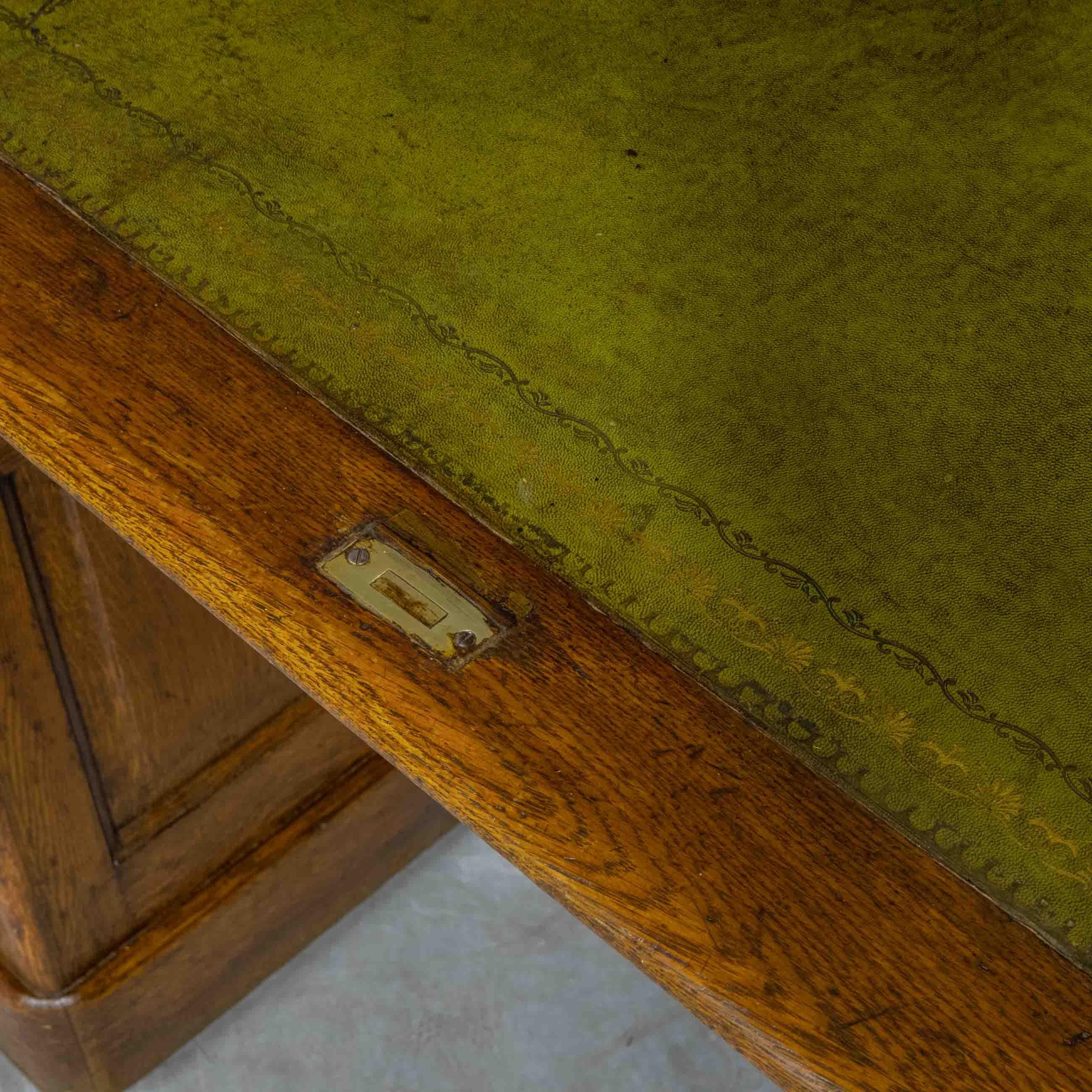 Edwardian Oak Roll Top Desk 4