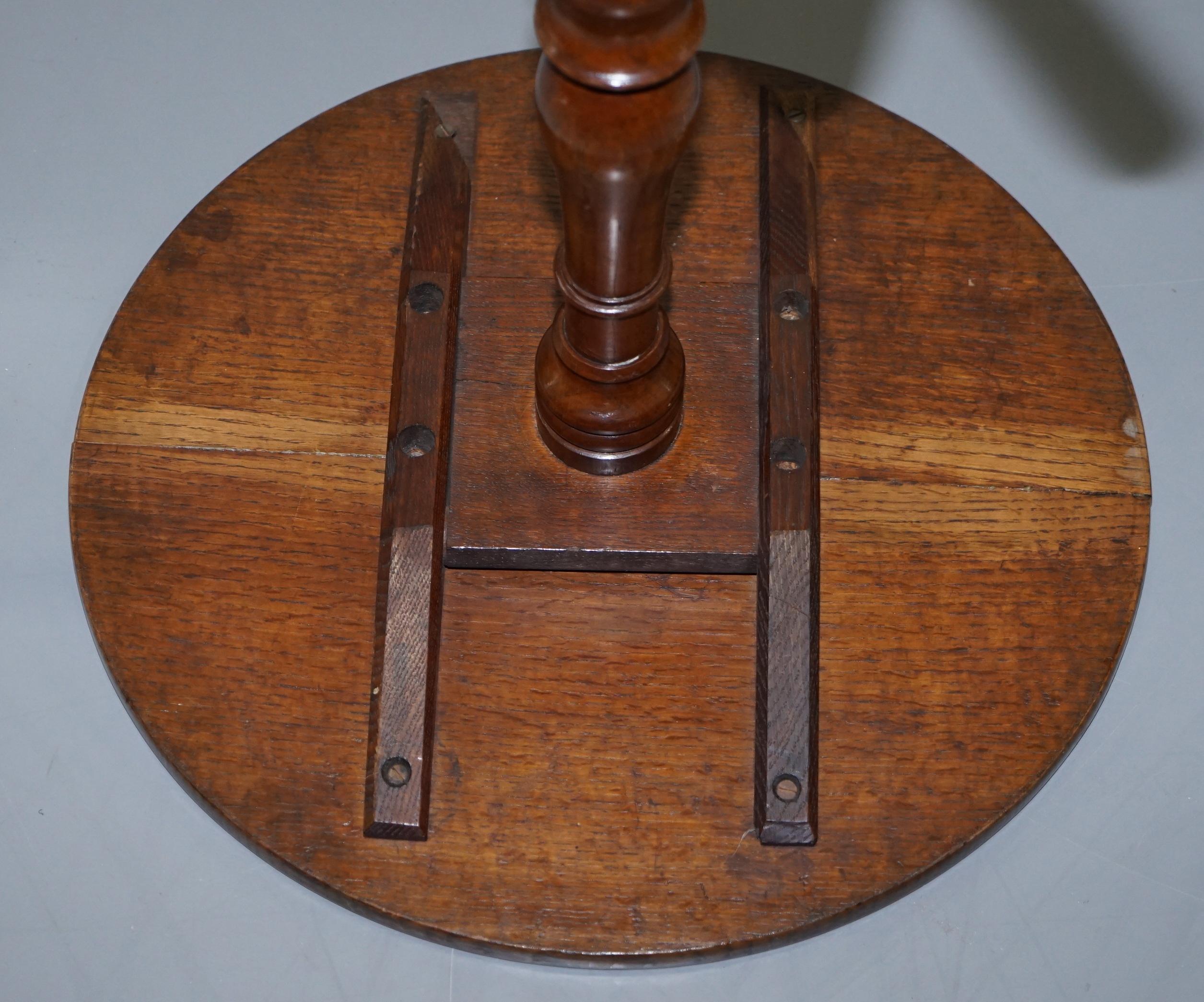 Edwardian Oak Round Tripod Lamp Wine Side Table Lovely Size and Form Versatile 1