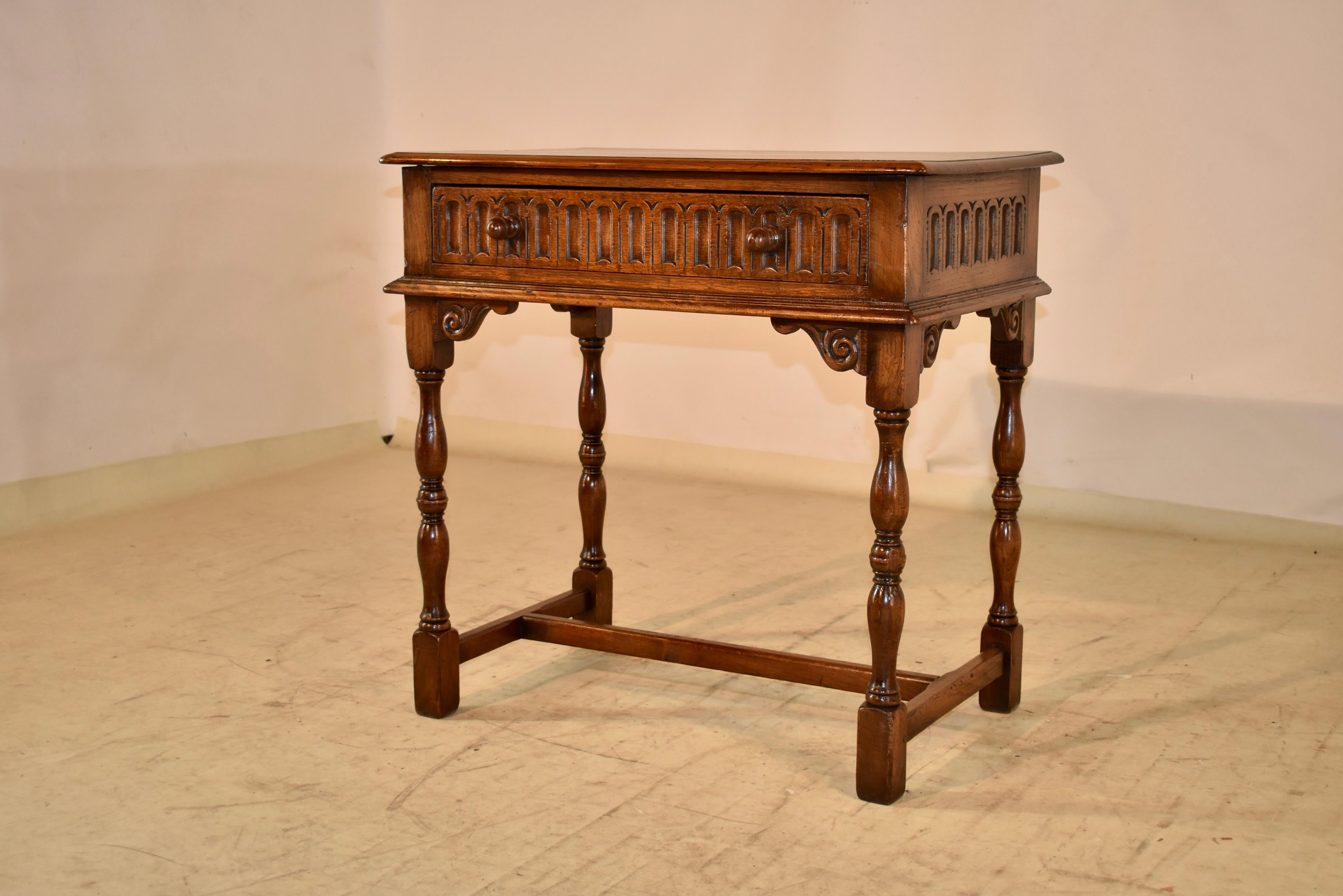 Early 20th Century Edwardian Oak Side Table, C. 1900 For Sale