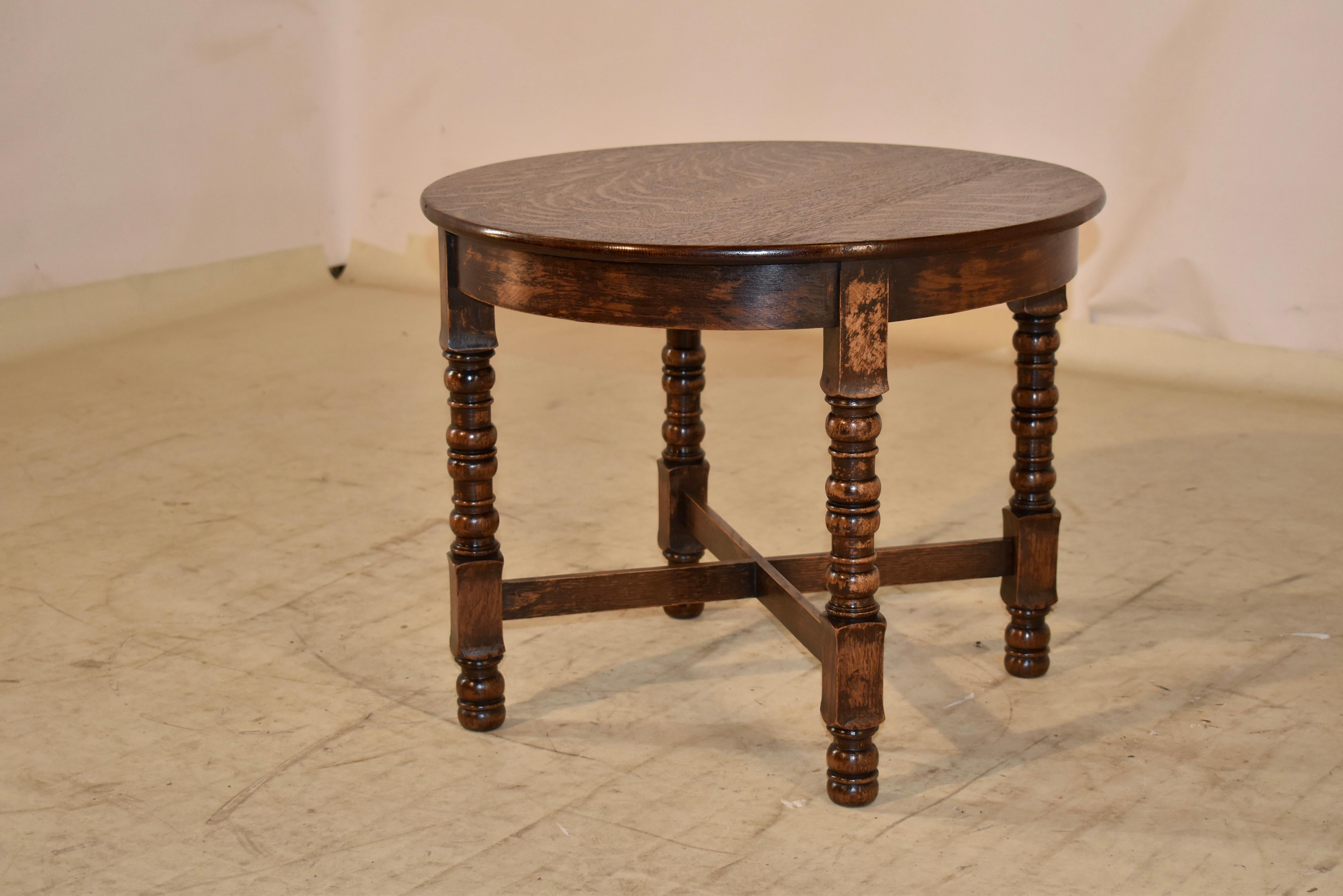 Early 20th Century Edwardian Oak Side Table, circa 1900 For Sale