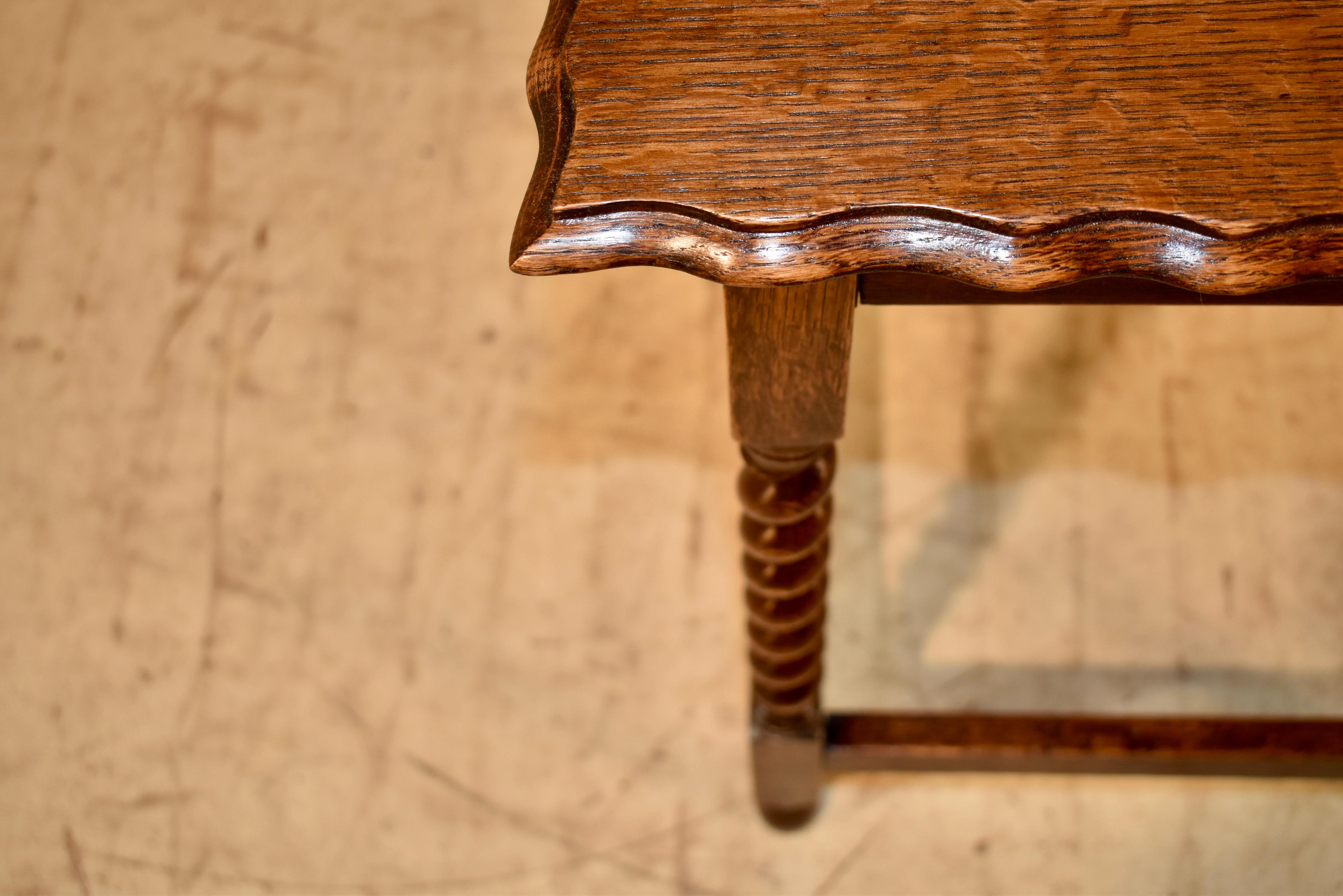Early 20th Century Edwardian Oak Side Table, Circa 1900 For Sale