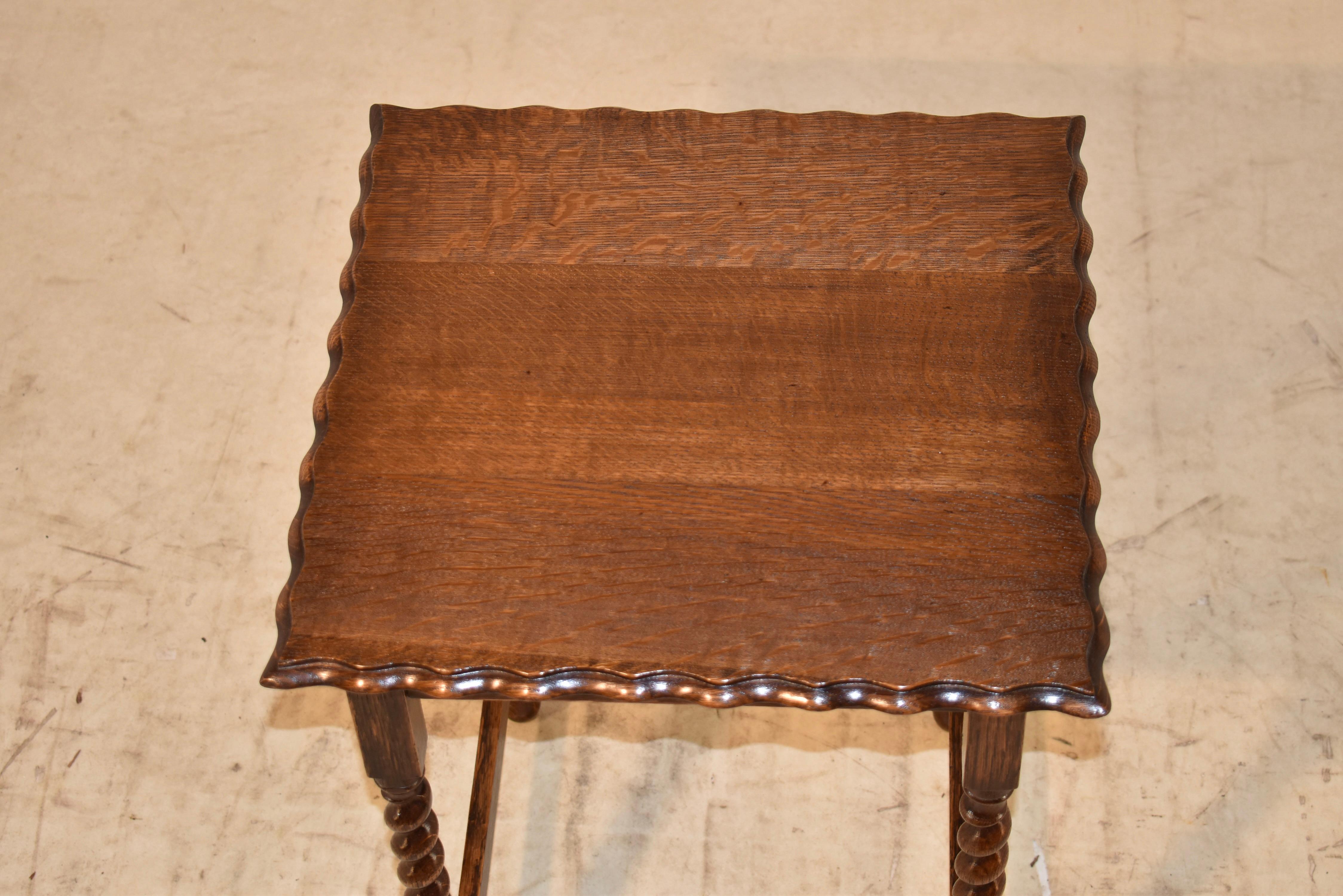 Edwardian Oak Side Table, Circa 1900 For Sale 2