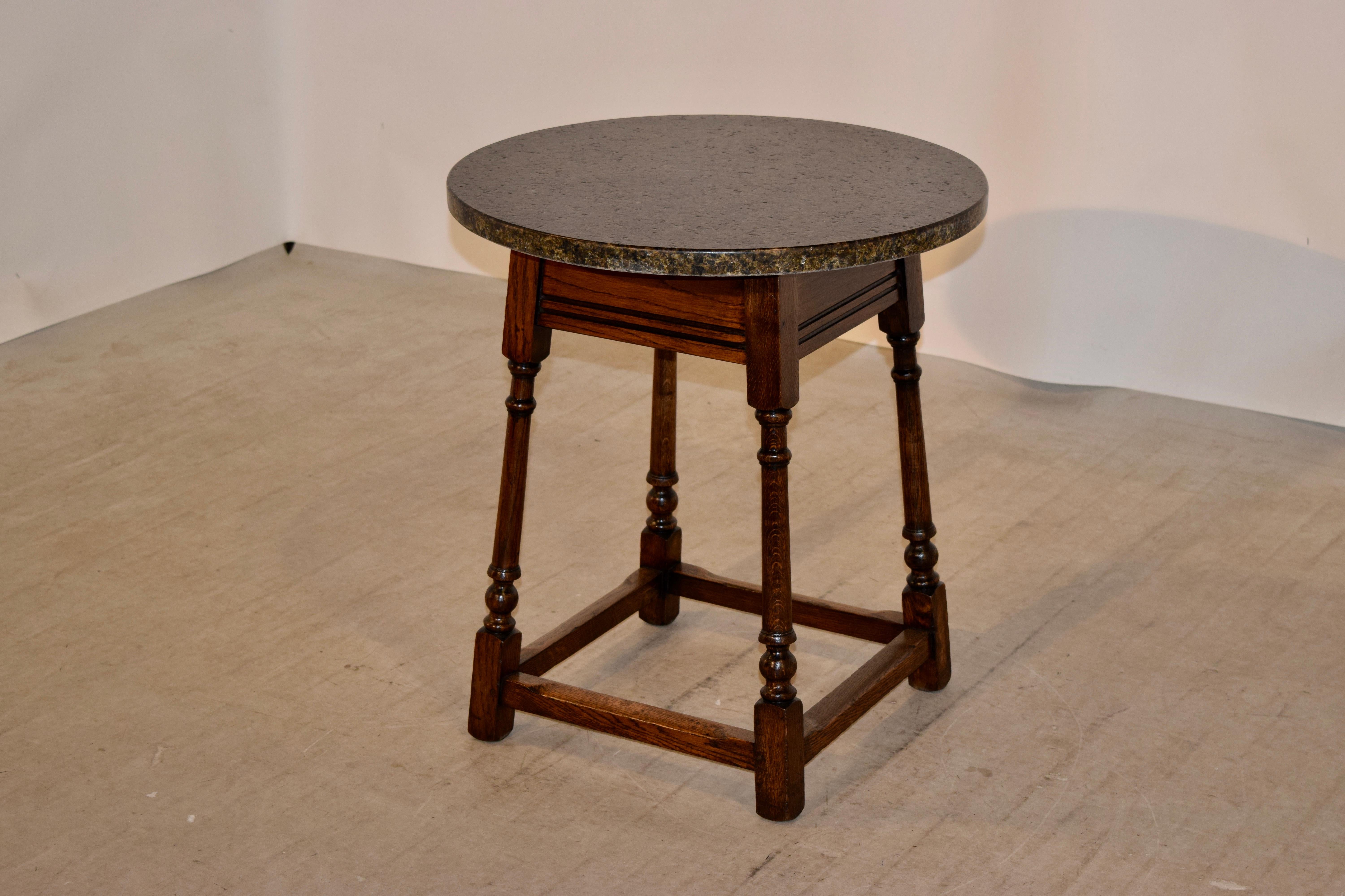 Edwardian Oak Side Table with Marble Top In Good Condition In High Point, NC