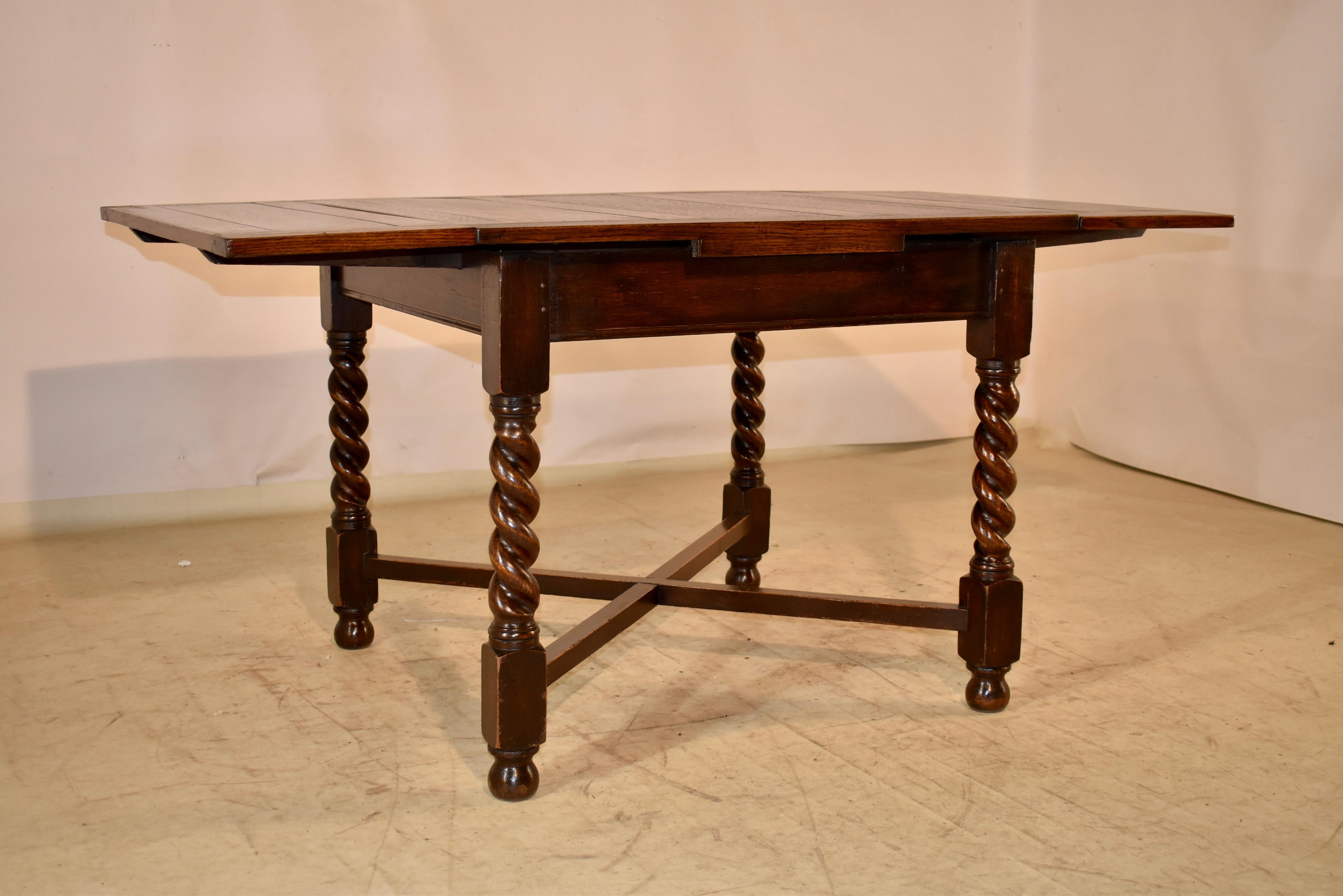 Edwardian Oak Table with Draw-Leaves, C. 1900 2