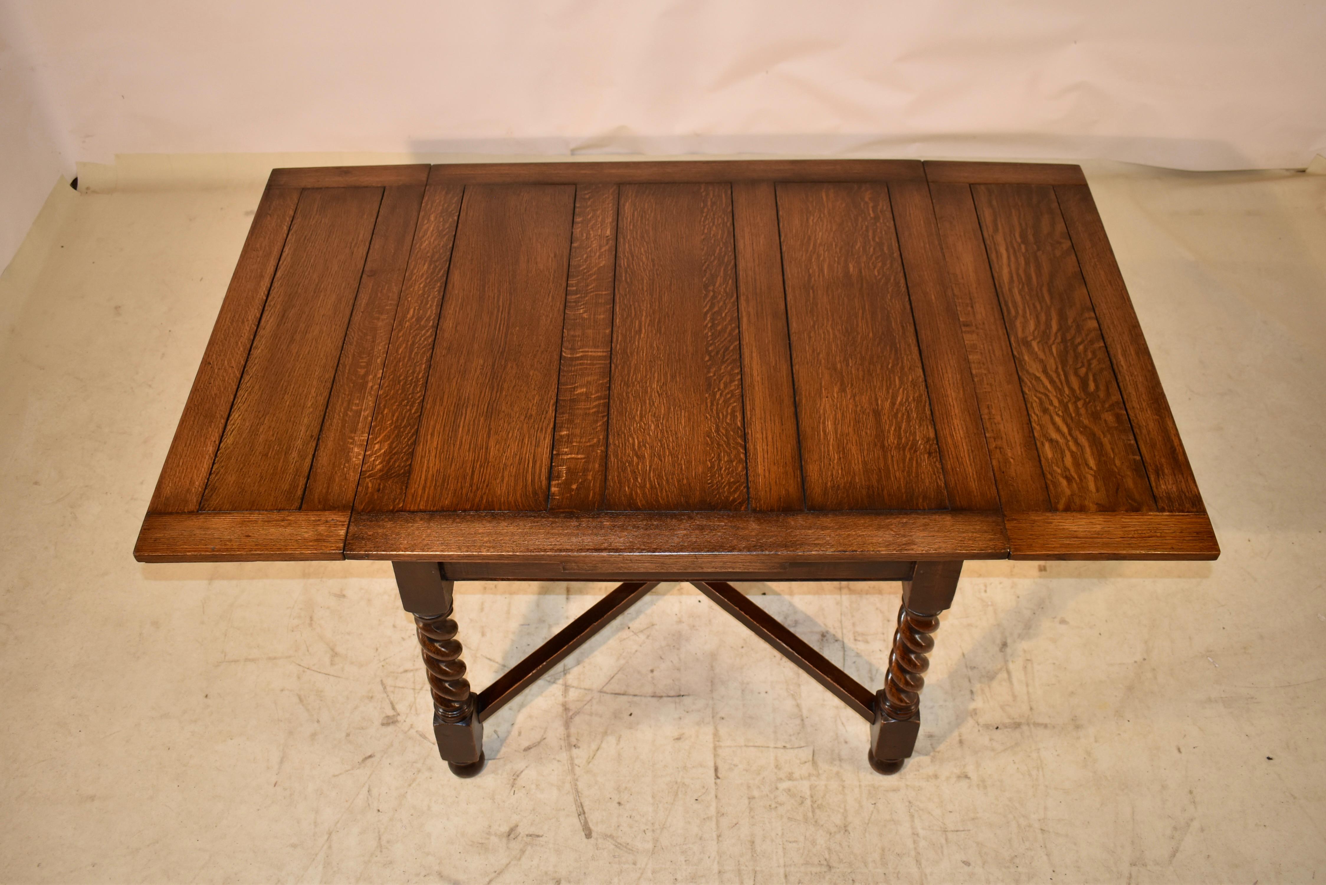 Edwardian Oak Table with Draw-Leaves, C. 1900 3