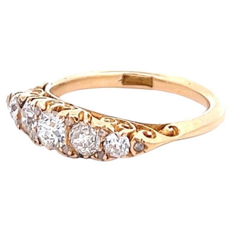 Women's or Men's Edwardian Old Cut Diamond 18 Karat Yellow Gold Five Stone Ring