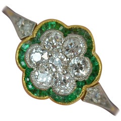 Antique Edwardian Old Cut Diamond and Emerald 18 Carat Gold Daisy Cluster Ring