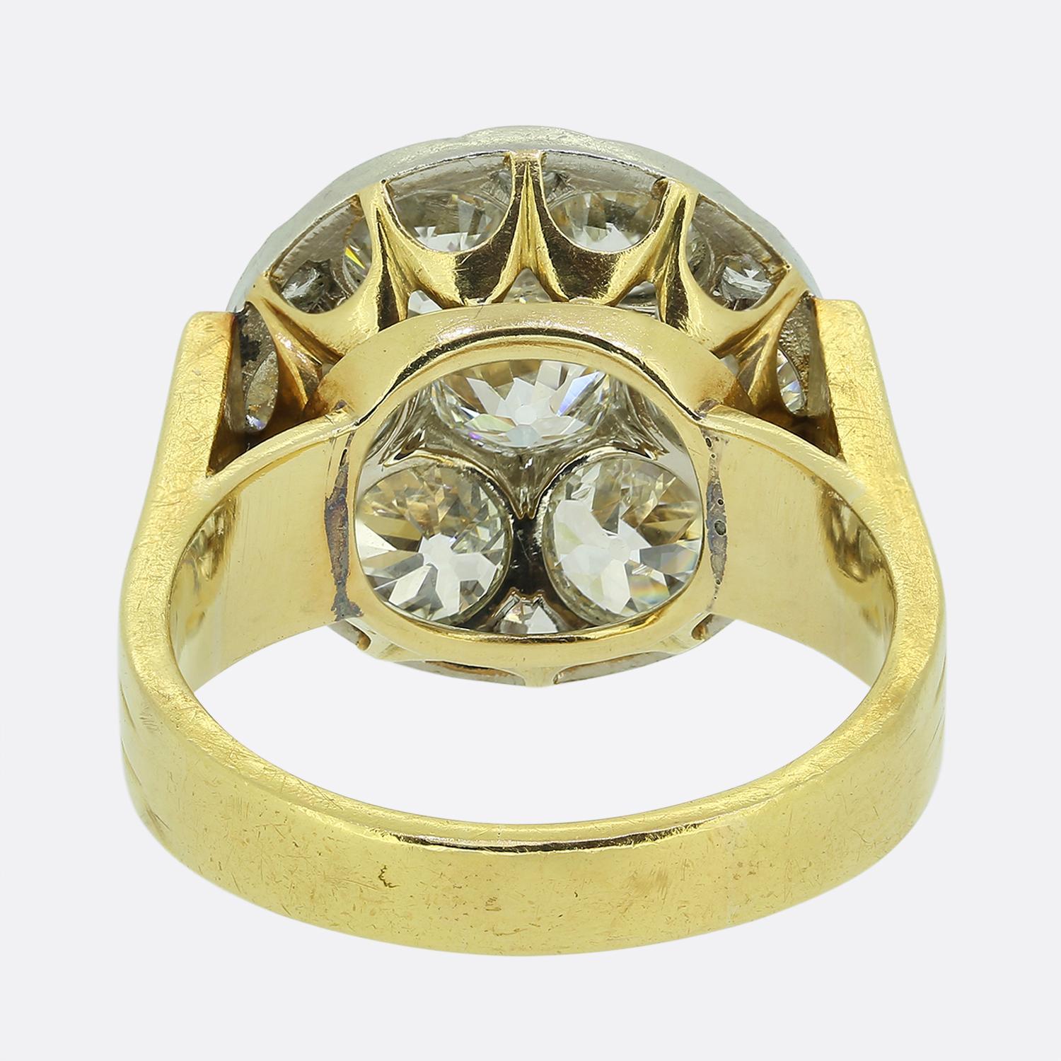 Edwardianischer Altschliff-Diamant-Cluster-Ring im Zustand „Gut“ im Angebot in London, GB