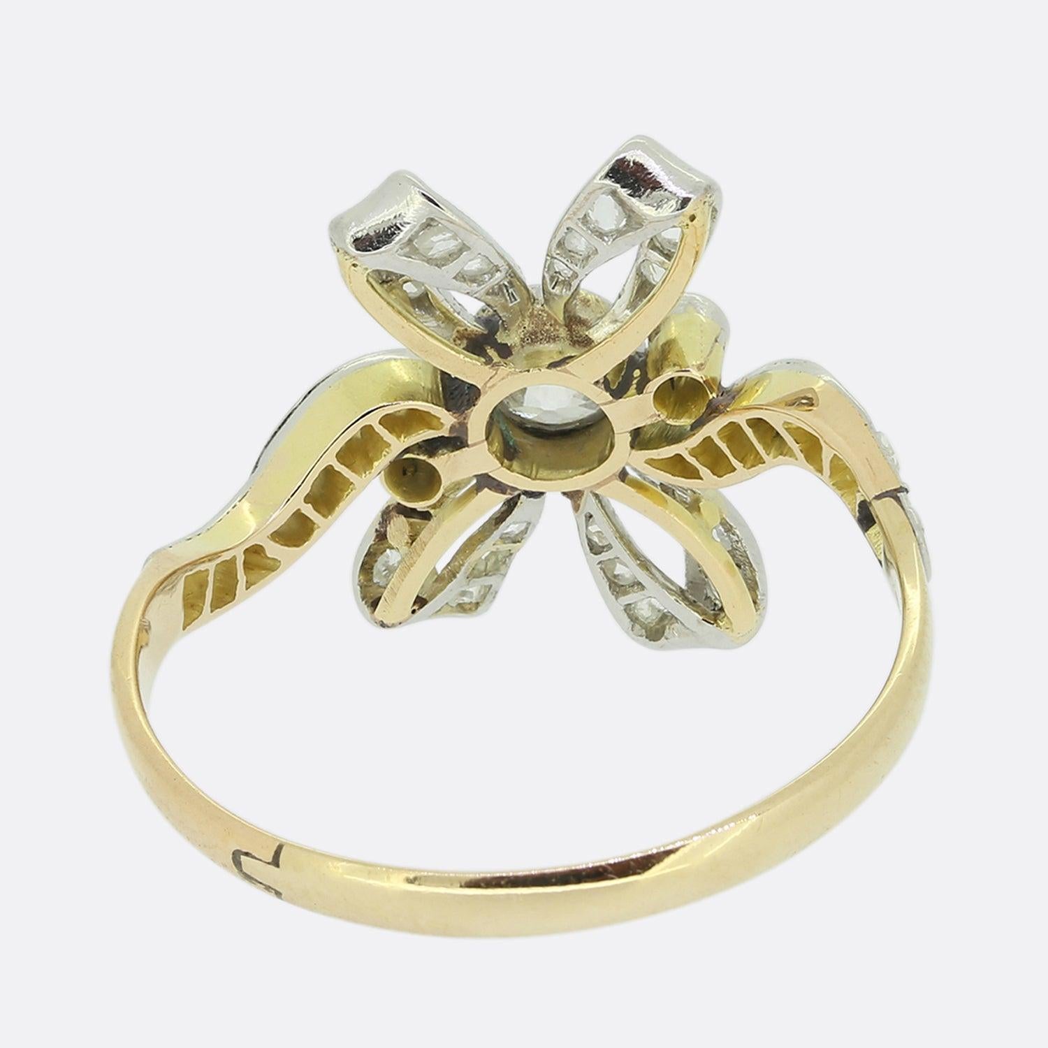 Edwardian Old Cut Diamond Ribbon Ring In Good Condition For Sale In London, GB