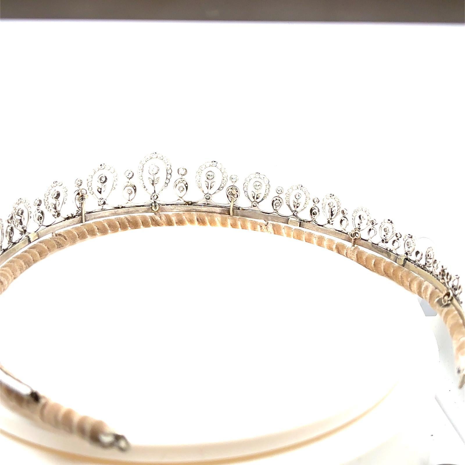 Diadème édouardien en diamants taillés à l'ancienne en vente 5