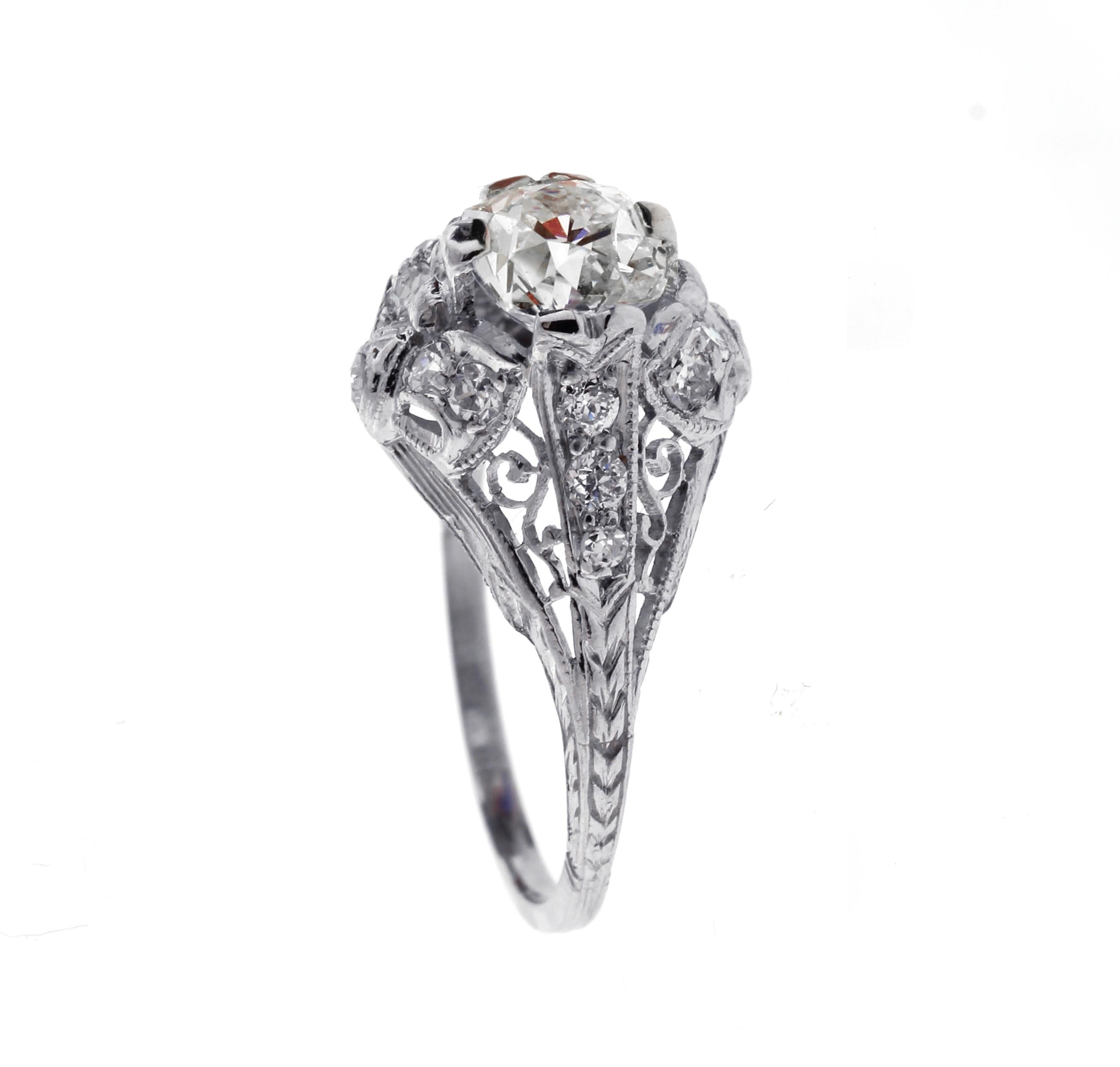 Edwardian Old Mine Cut Diamond Engagement Ring In Good Condition In Bethesda, MD