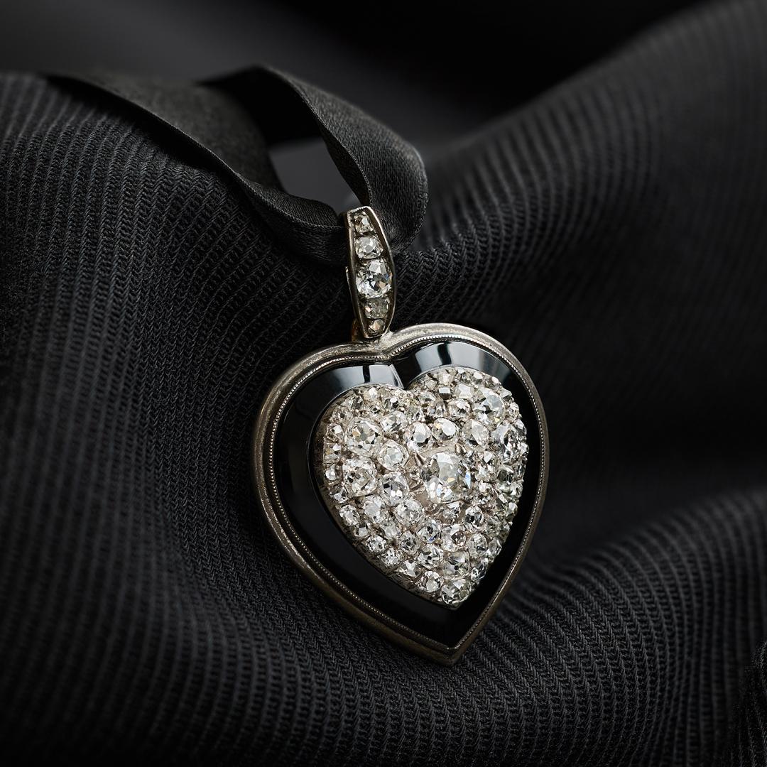 da uomo o donna Collana girocollo con cuore in onice e diamanti di epoca edoardiana in vendita