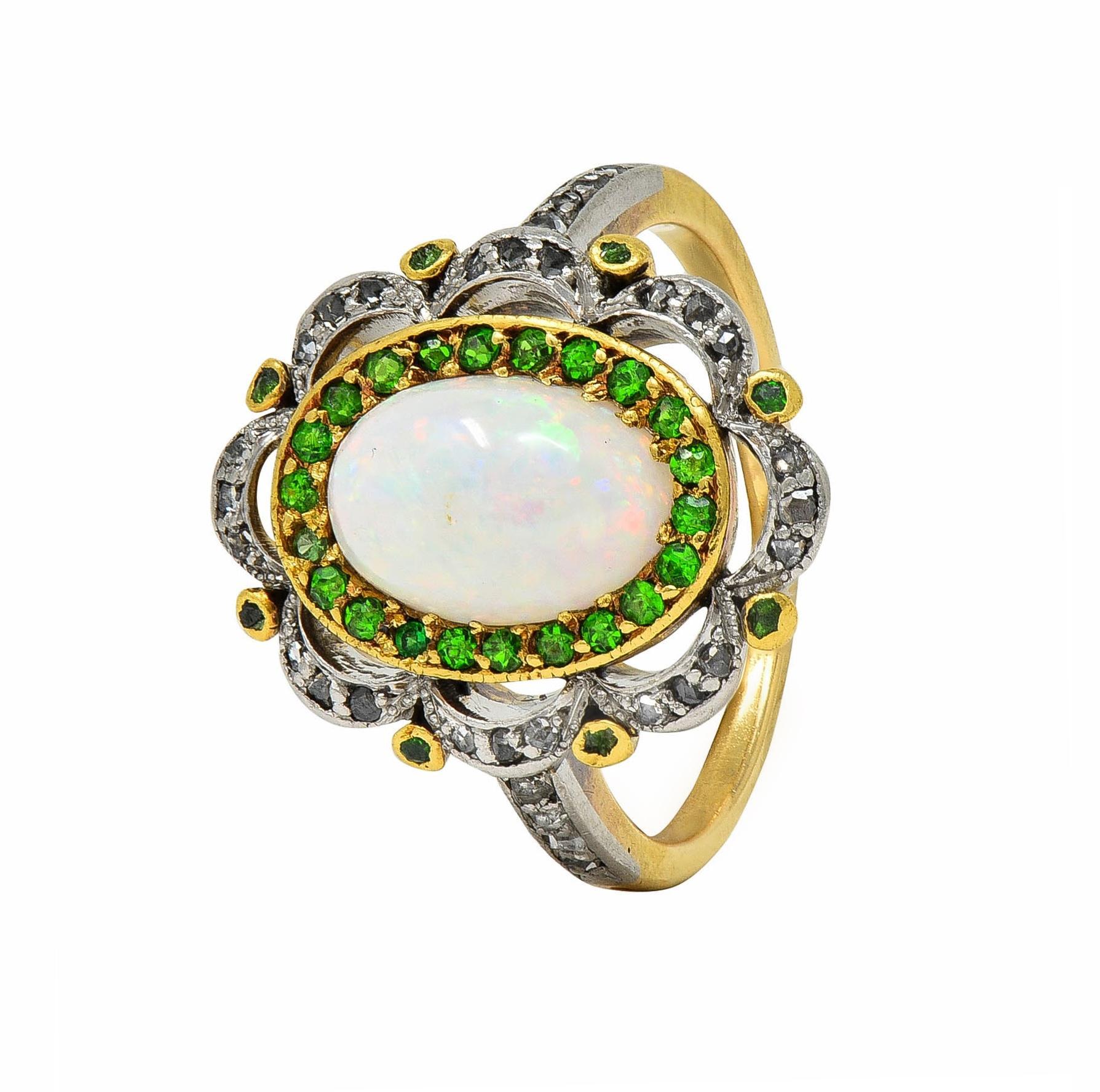 Antiker edwardianischer Opal Diamant Demantoid Granat Platin 18 Karat Gold Antiker Ring im Angebot 3