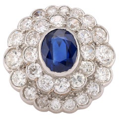 Edwardian Oval Cut Sapphire Diamond 14K Yellow Gold Cluster Ring