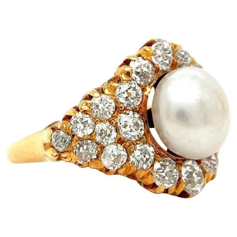 Edwardian Pearl 2.40 Carats Old Mine Cut Diamonds 18K Yellow Gold Cluster Ring 1