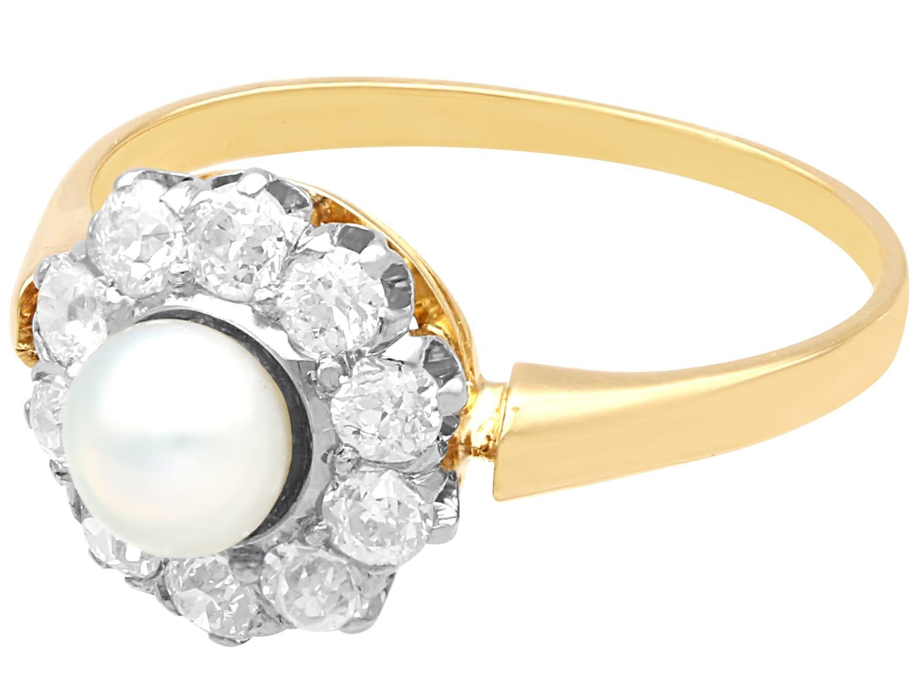 18 Karat Gelbgold-Cluster-Ring mit edwardianischer Perle und 0,30 Karat Diamant (Edwardian) im Angebot