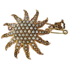 Antique Edwardian Pearl and 15 Carat Gold Star Brooch or Pendant
