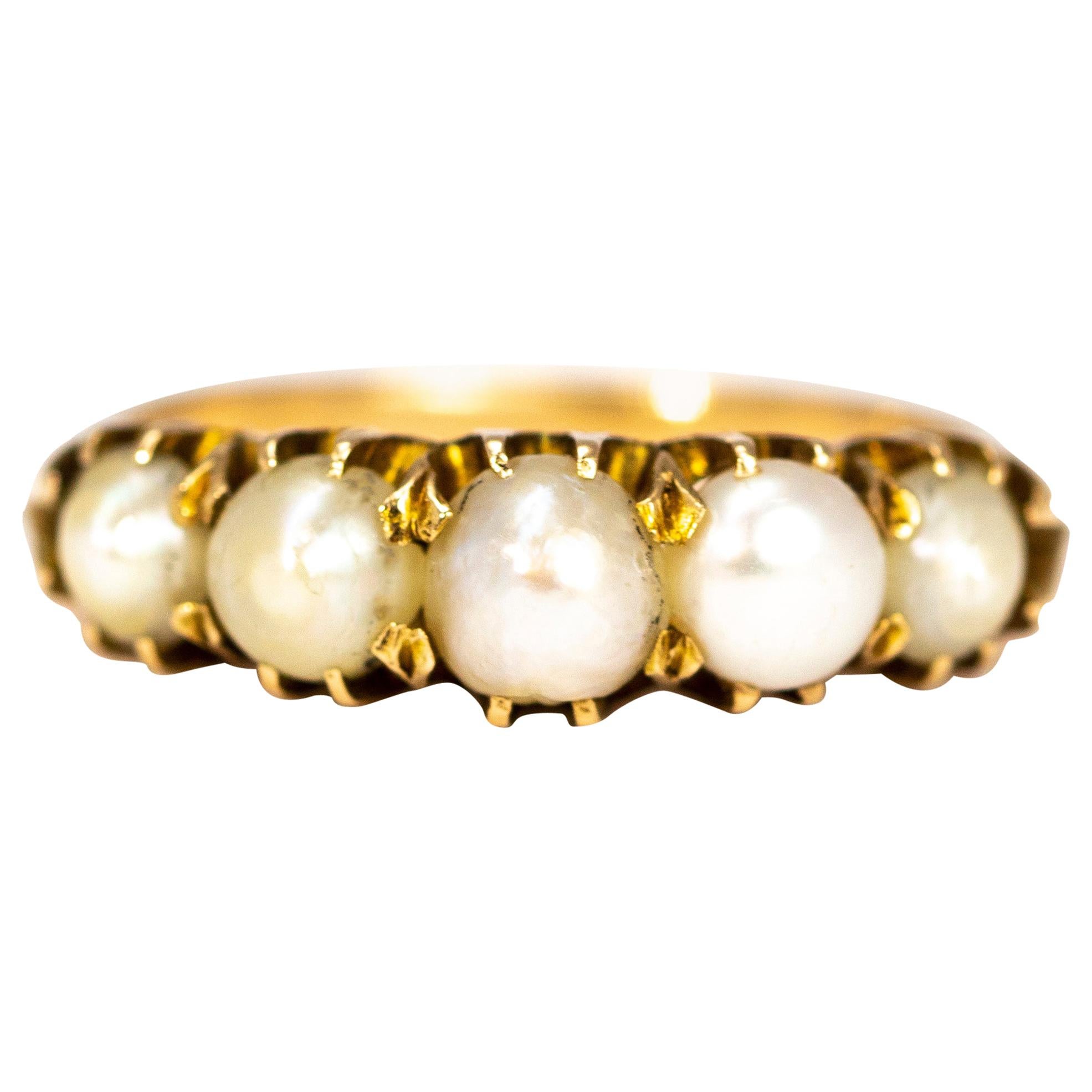 Edwardianische Perle und 9 Karat Gold Fünf-Stein-Perle im Angebot