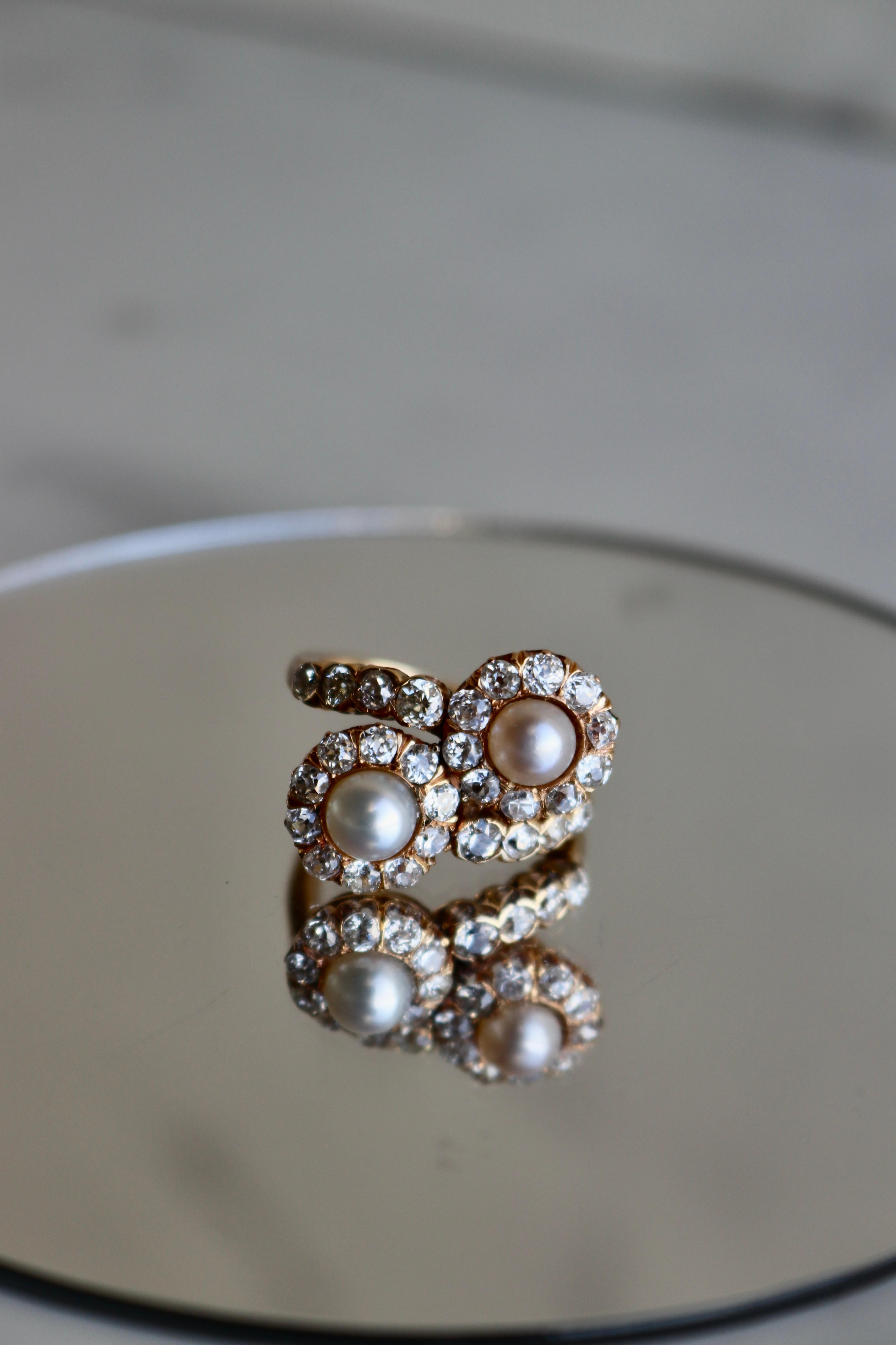 Edwardian Pearl and Diamond 14k Rose Gold Toi et Moi Ring For Sale 1