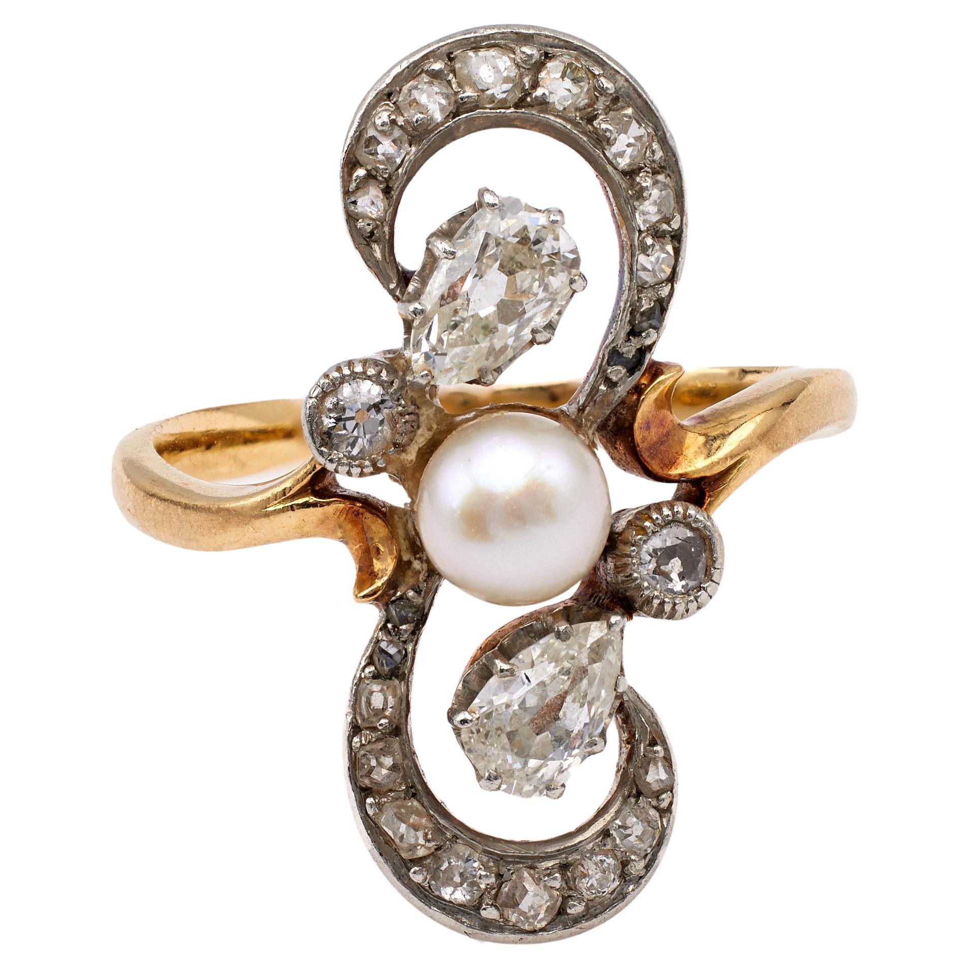 Edwardian Pearl and Diamond 18k Yellow Gold Platinum Ring