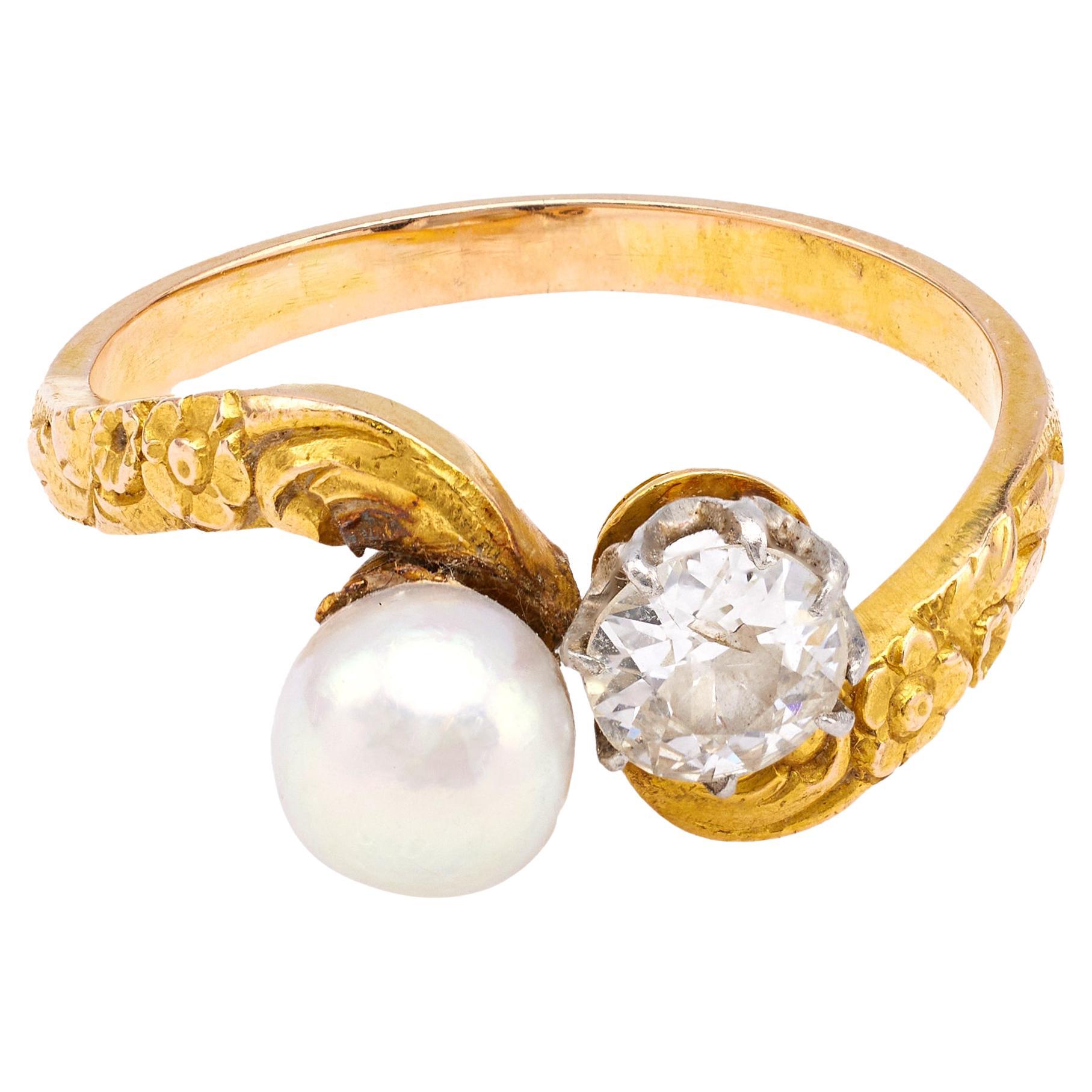 Edwardian Pearl and Diamond 18k Yellow Gold Platinum Toi et Moi Ring For Sale