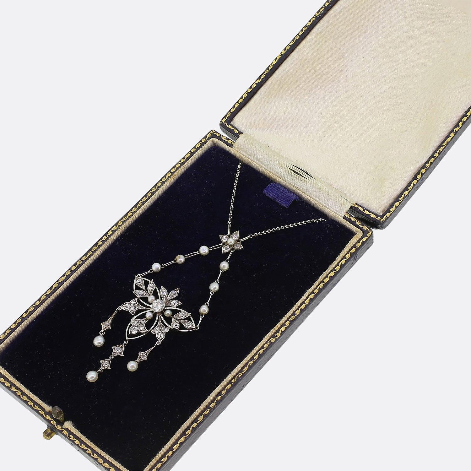 Taglio antico europeo Collana Lavalier con perle e diamanti di epoca edoardiana in vendita
