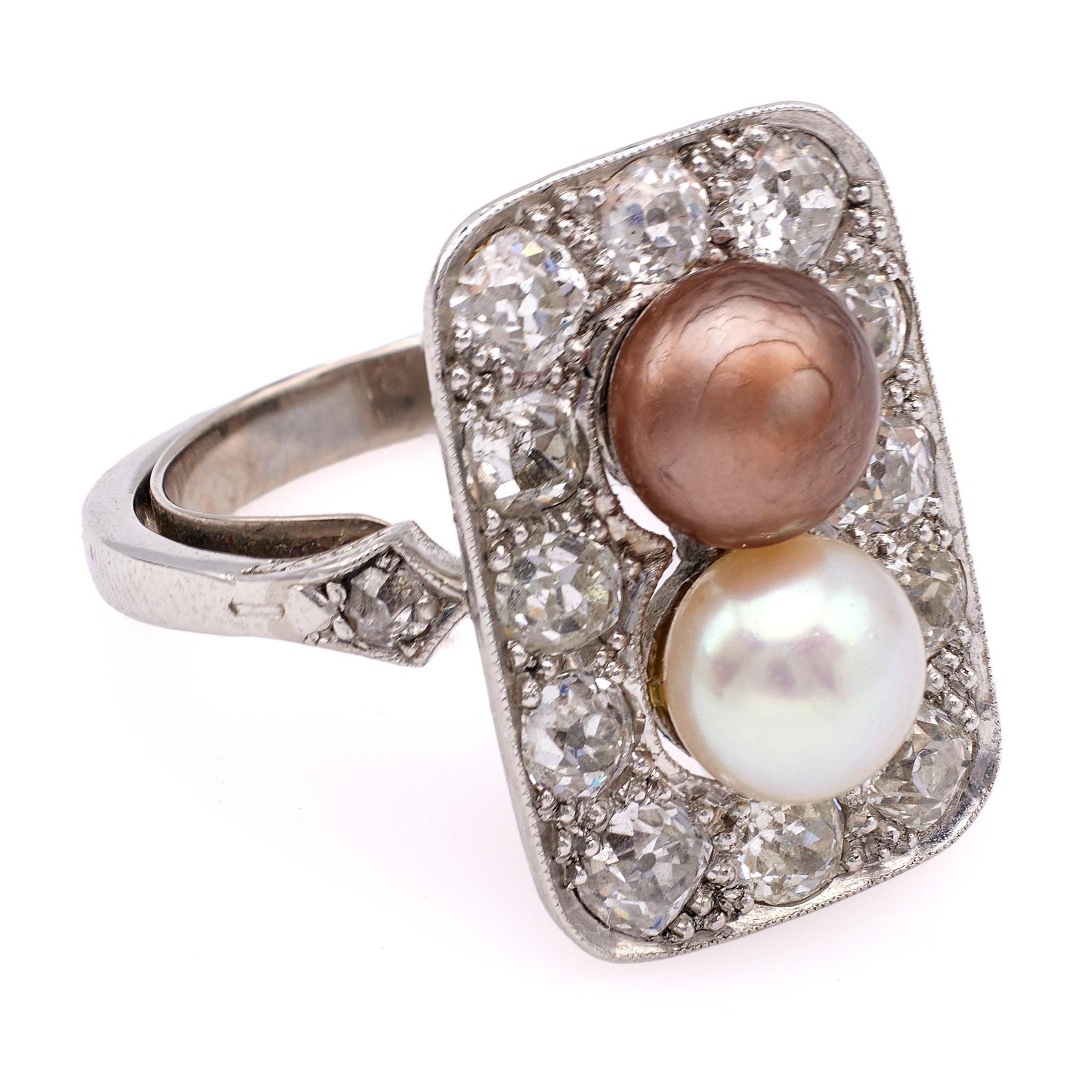 Women's or Men's Edwardian Pearl and Diamond Platinum Ring.