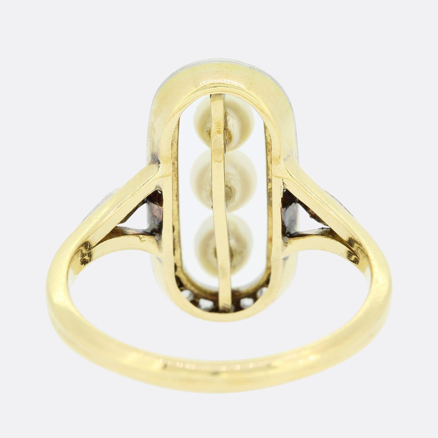 Edwardian Pearl and Diamond Tablet Ring In Good Condition For Sale In London, GB