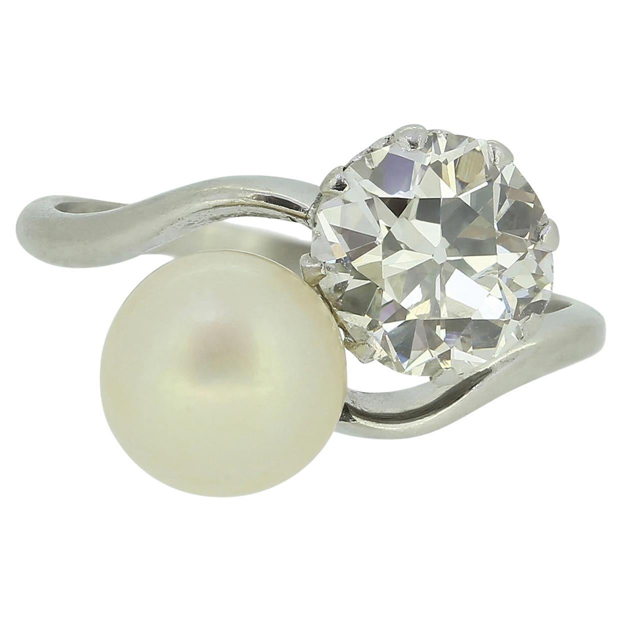 Bague à deux pierres en perles et diamants de style édouardien en vente