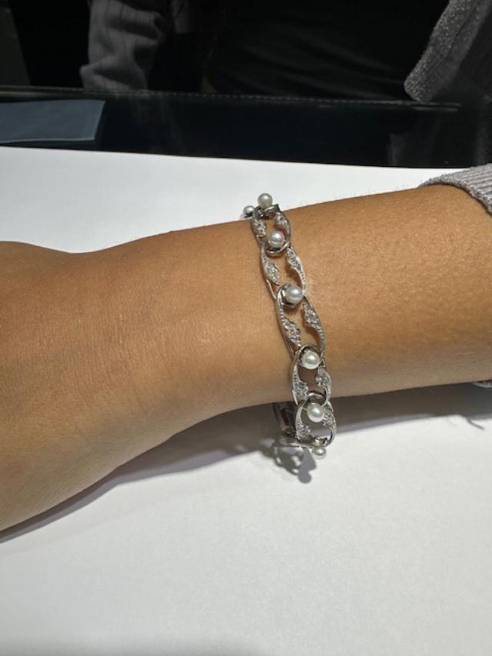 Edwardian Pearl Diamond Bracelet Unisexe en vente