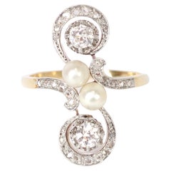 Antique Edwardian pearl diamond ring in 18-karat gold and platinum 