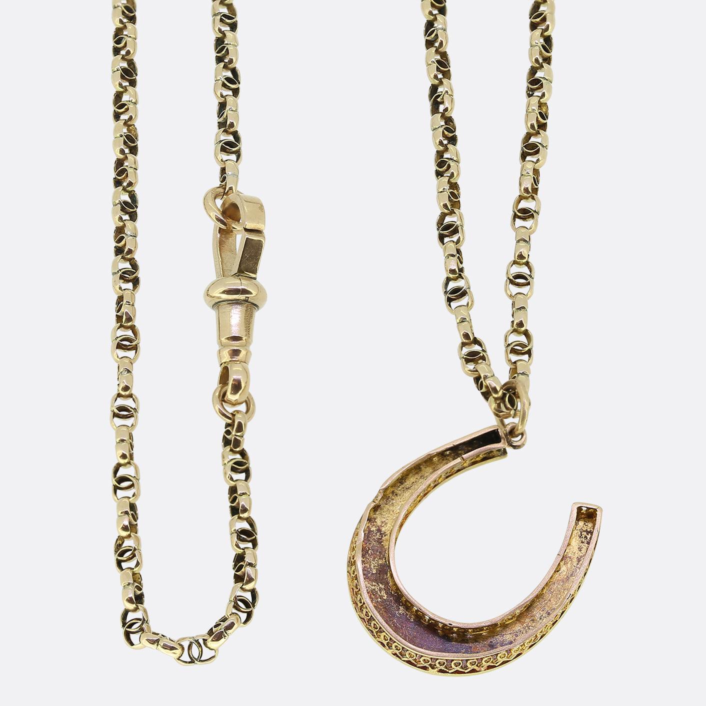 Round Cut Edwardian Pearl Horseshoe Necklace