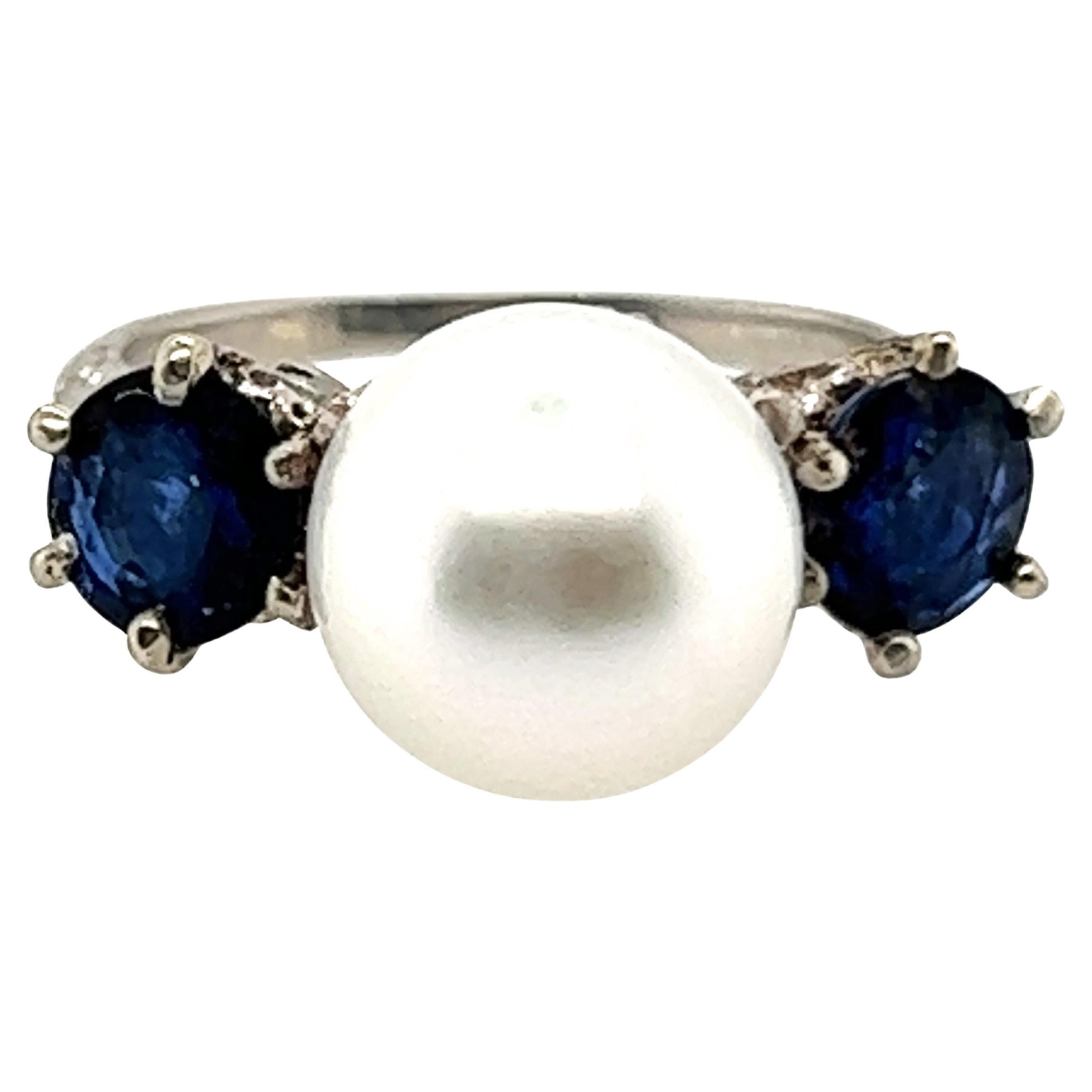Anello di fidanzamento edoardiano con perla e zaffiro a tre pietre da 1,70 carati in platino originale del 1900