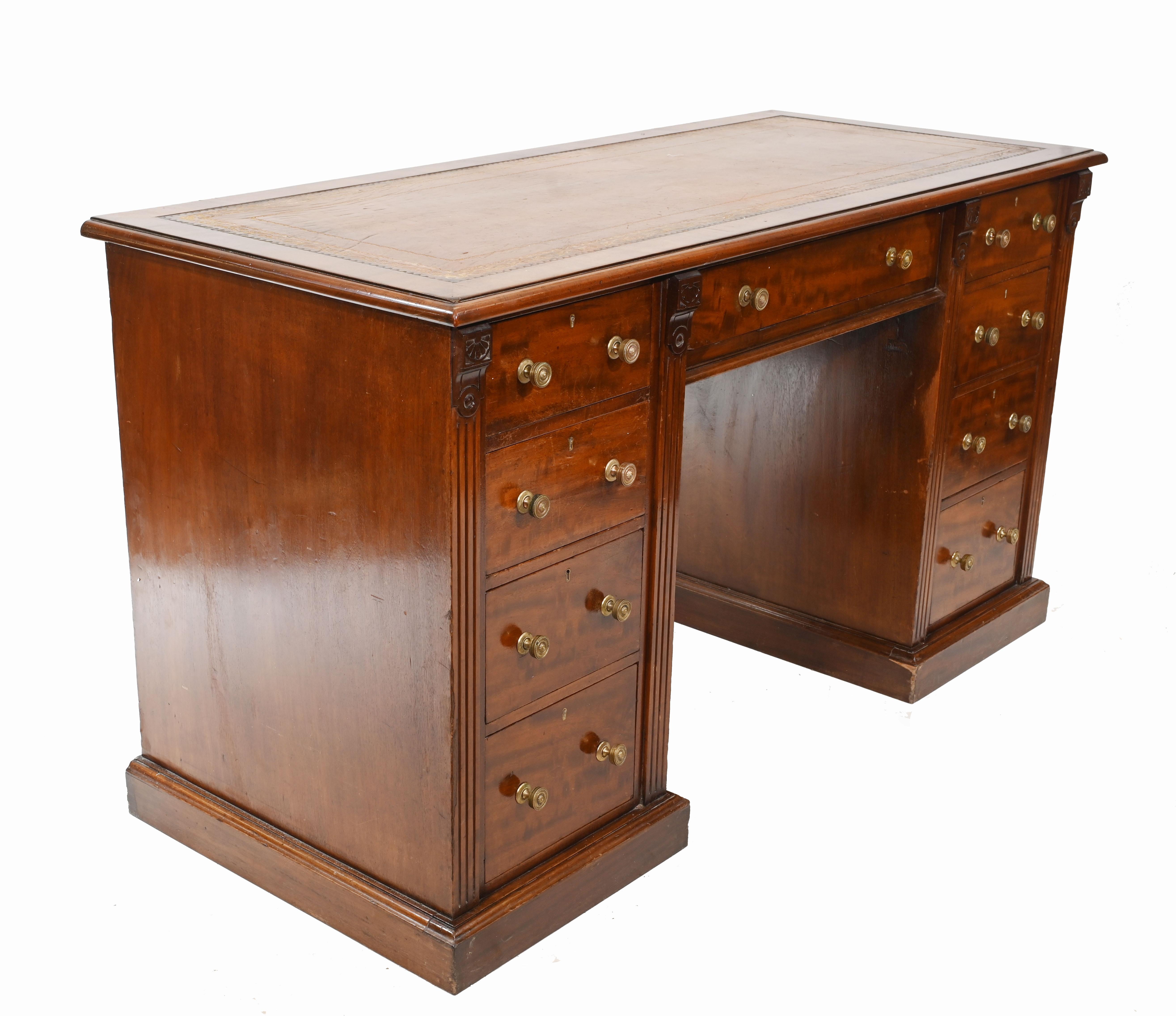 Edwardian Pedestal Desk Mahogany Writing Table, 1910 In Good Condition In Potters Bar, GB