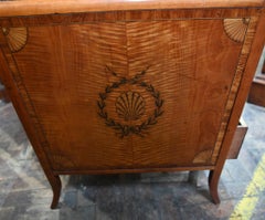 Edwardian Pedestal Desk Sheraton Inlay Writing Table 1900