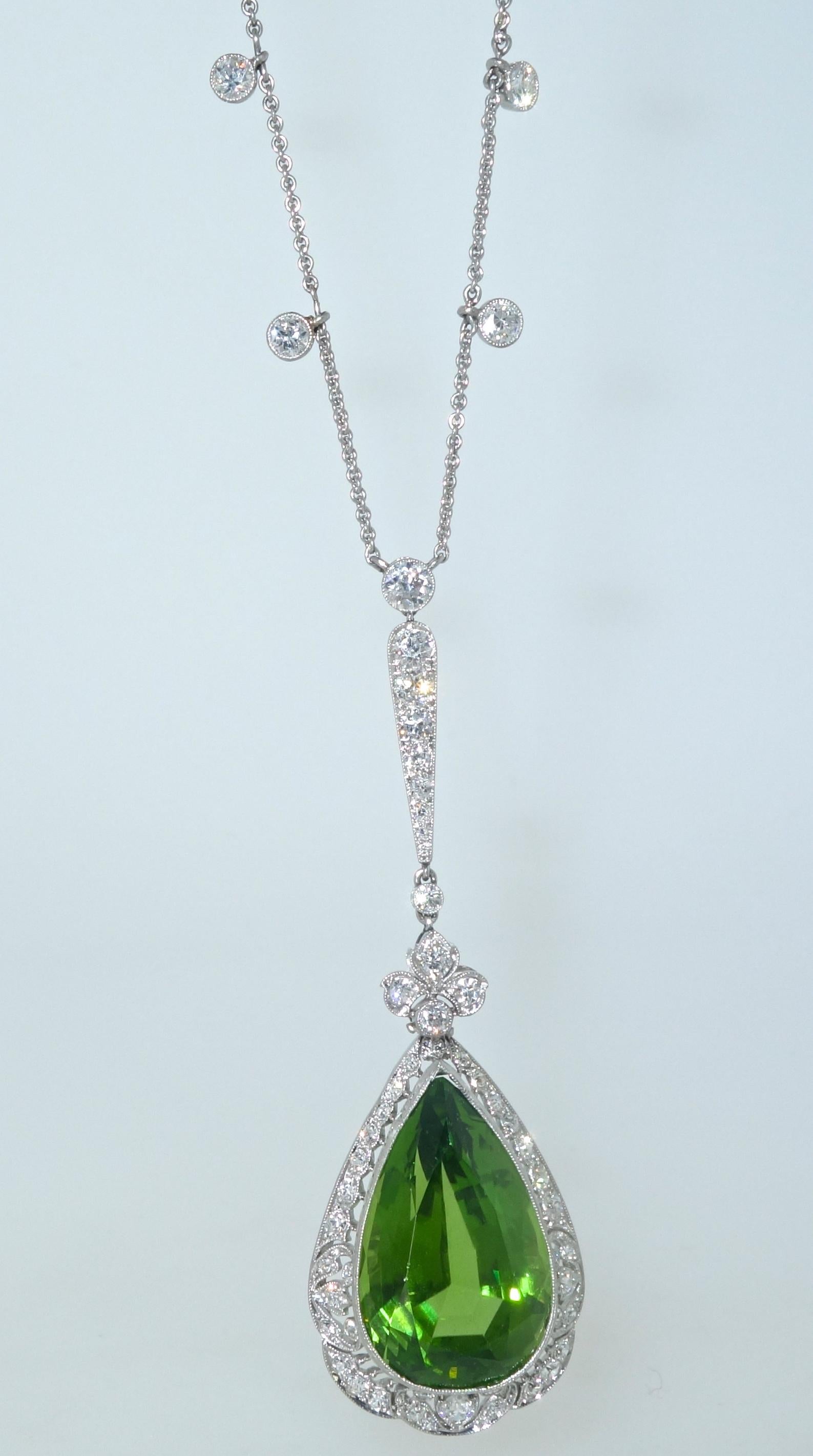 Women's or Men's Edwardian Peridot and Diamond Necklace, Shreve & Co., circa 1918