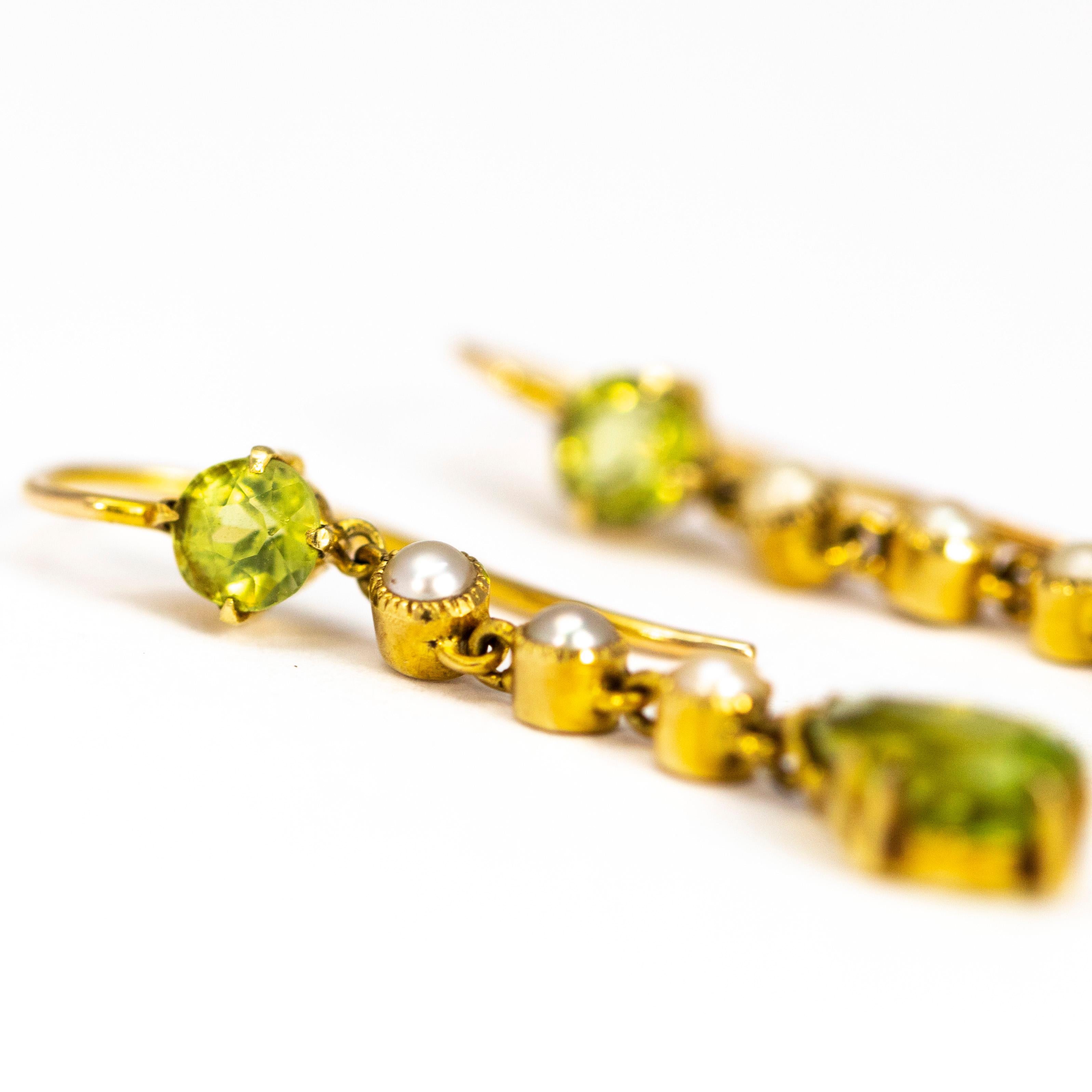 Edwardian Peridot and Pearl 15 Carat Gold Drop Earrings In Good Condition In Chipping Campden, GB