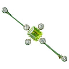 Edwardianische Peridot-Diamant-Barbrosche aus 18 Karat Gold, um 1901- 1915