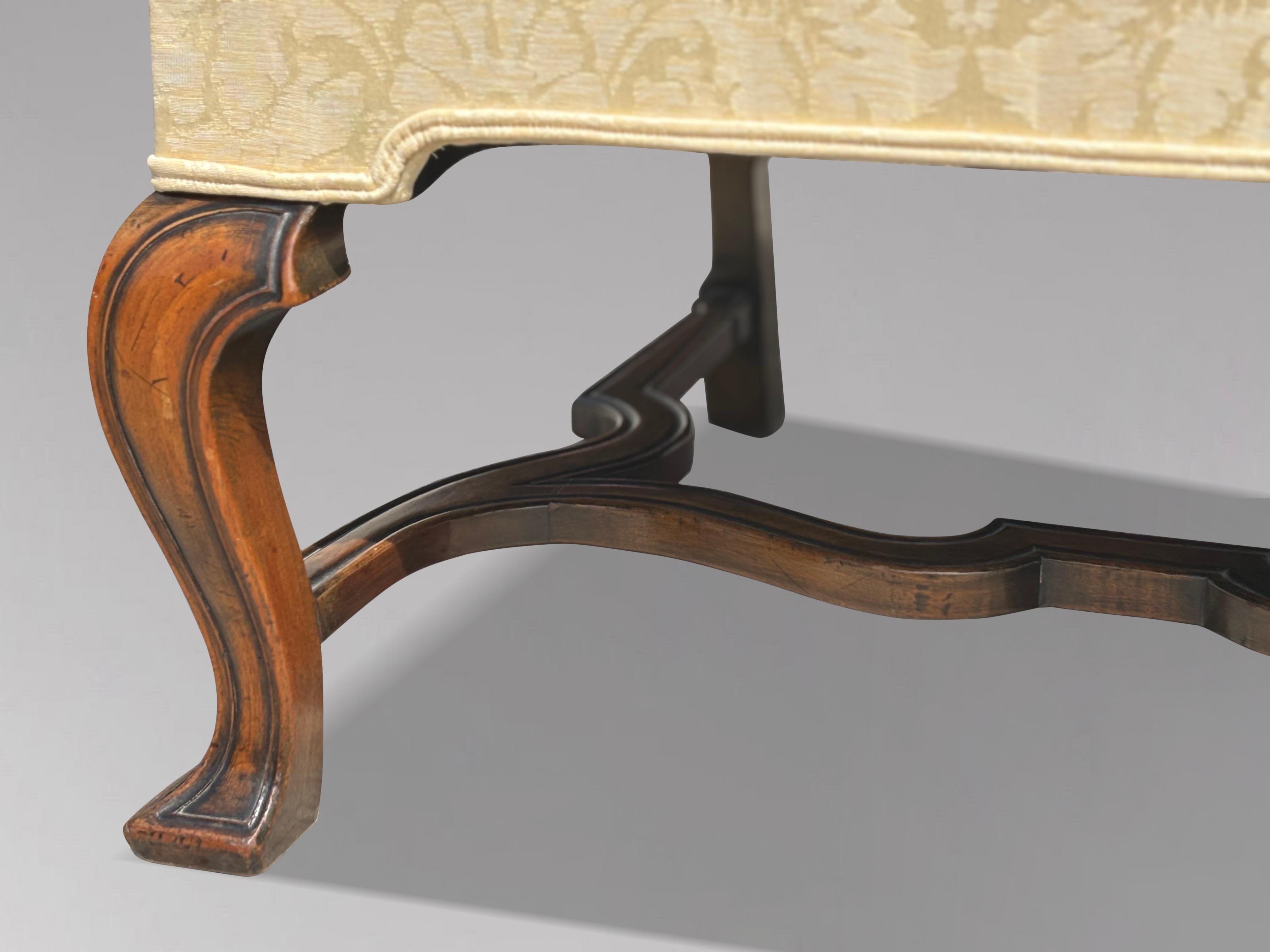 Edwardian Period Carved Walnut Upholstered Settee of the Queen Anne Style For Sale 1