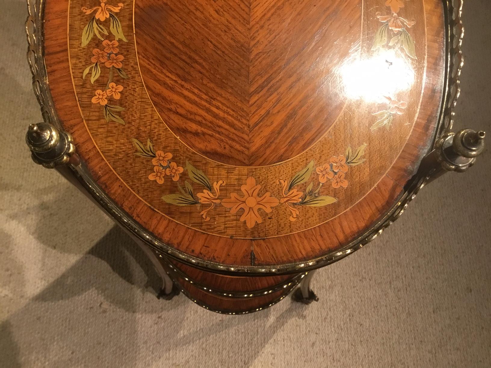 Edwardian Period Kingwood, Sycamore and Marquetry Inlaid Étagère In Good Condition For Sale In Darwen, GB