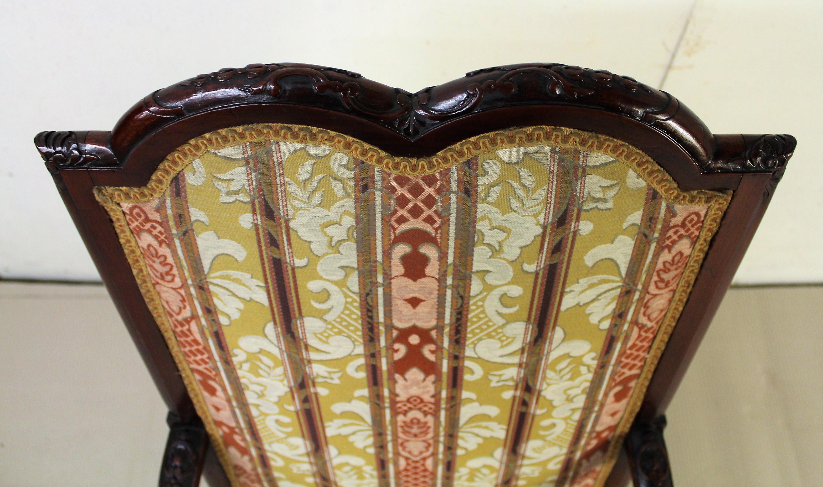 20th Century Edwardian Period Pair of Carved Mahogany Upholstered Armchairs