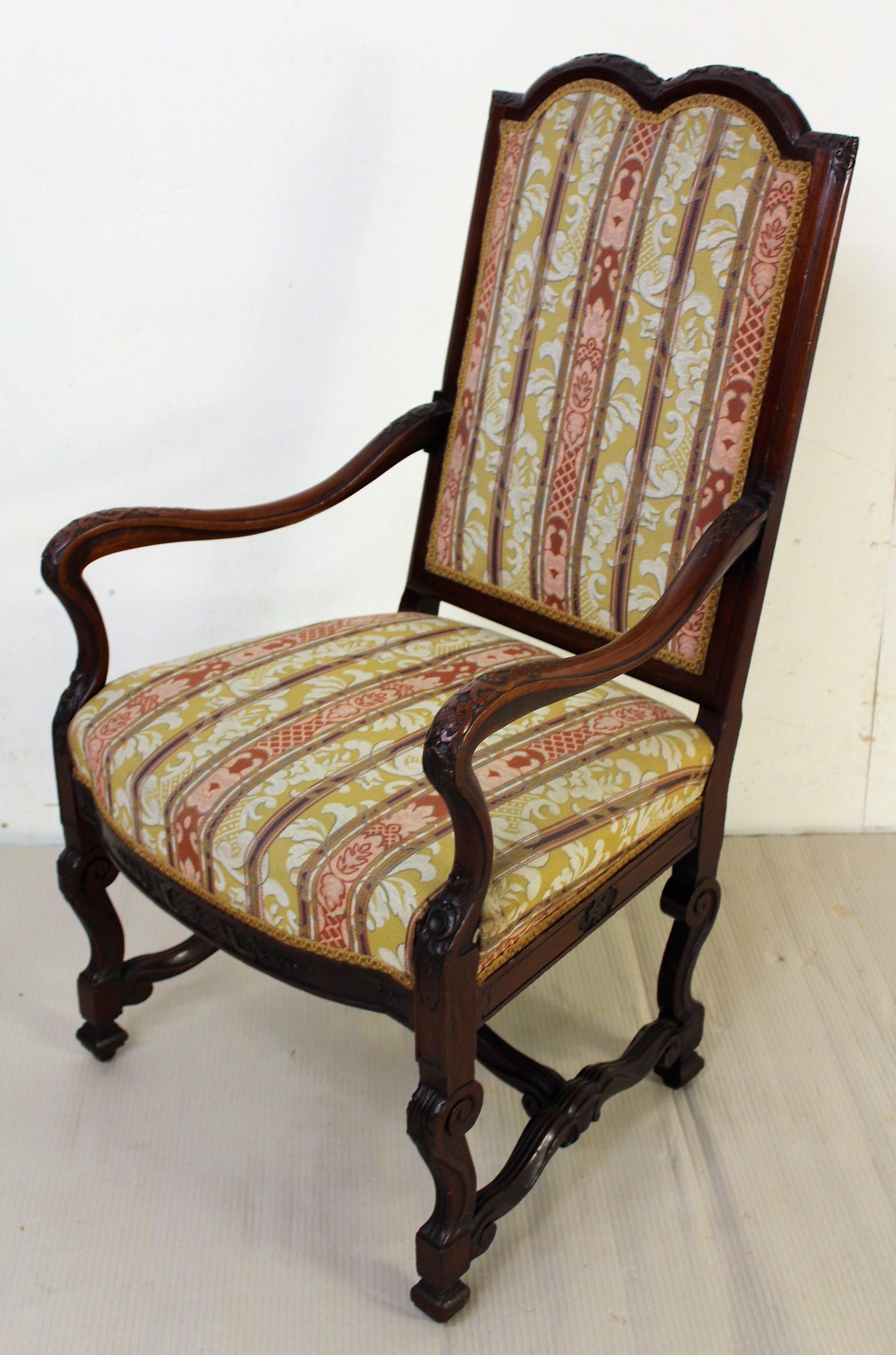 Edwardian Period Pair of Carved Mahogany Upholstered Armchairs 1