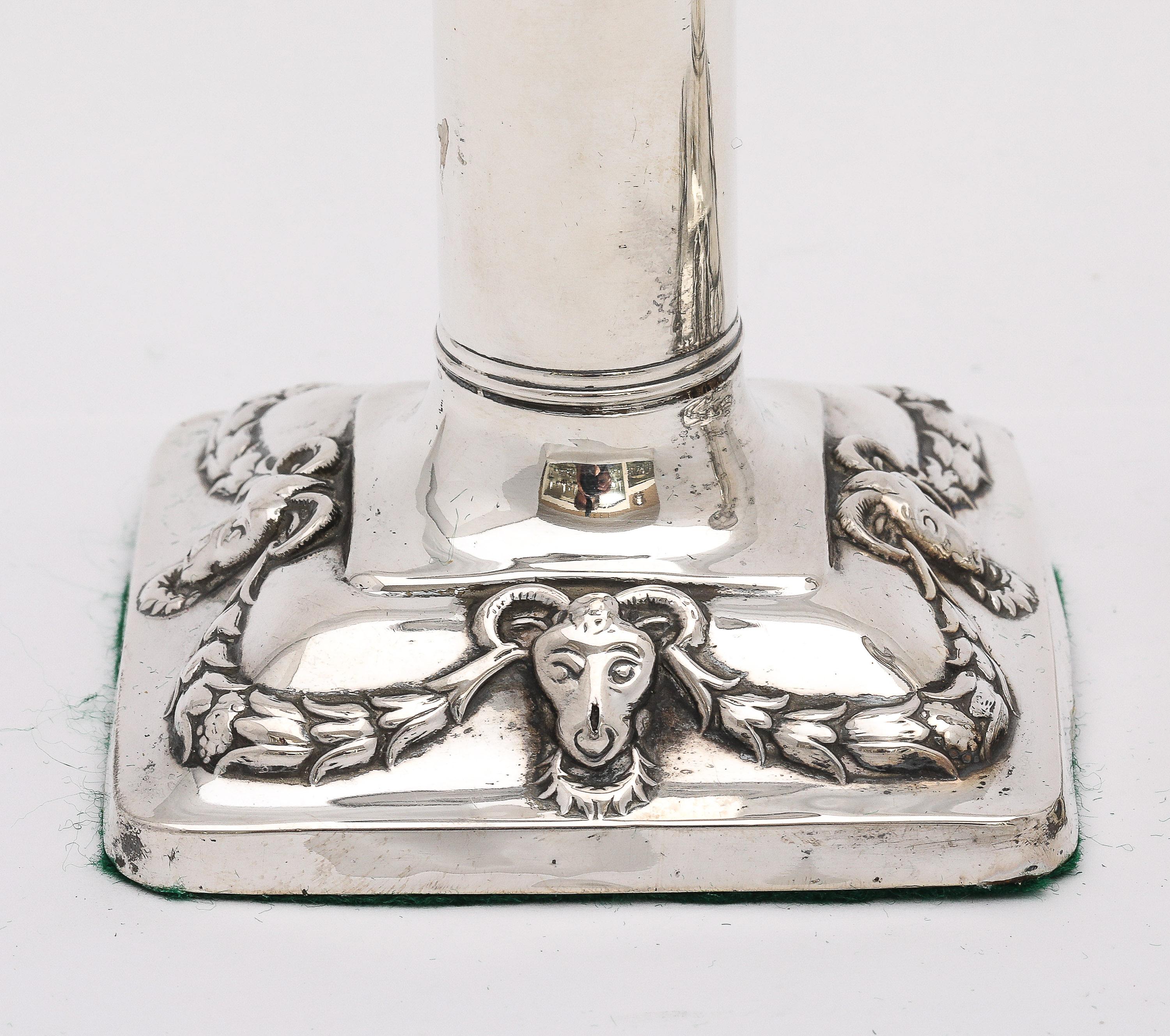Early 20th Century Edwardian Period  Pair of Sterling Silver Neoclassical-Style Candlesticks