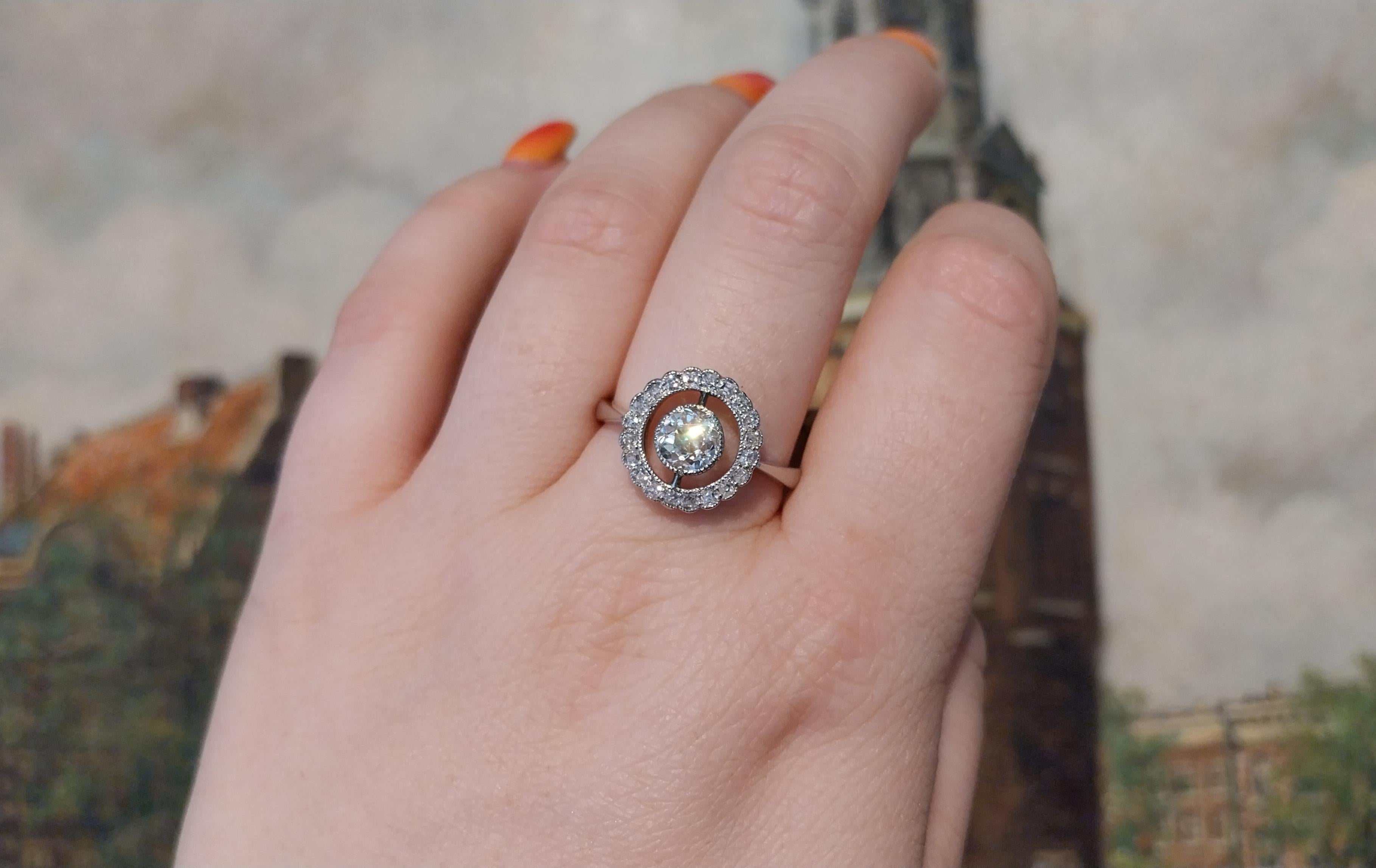 Edwardian period platinum target ring with old cut diamonds For Sale 5