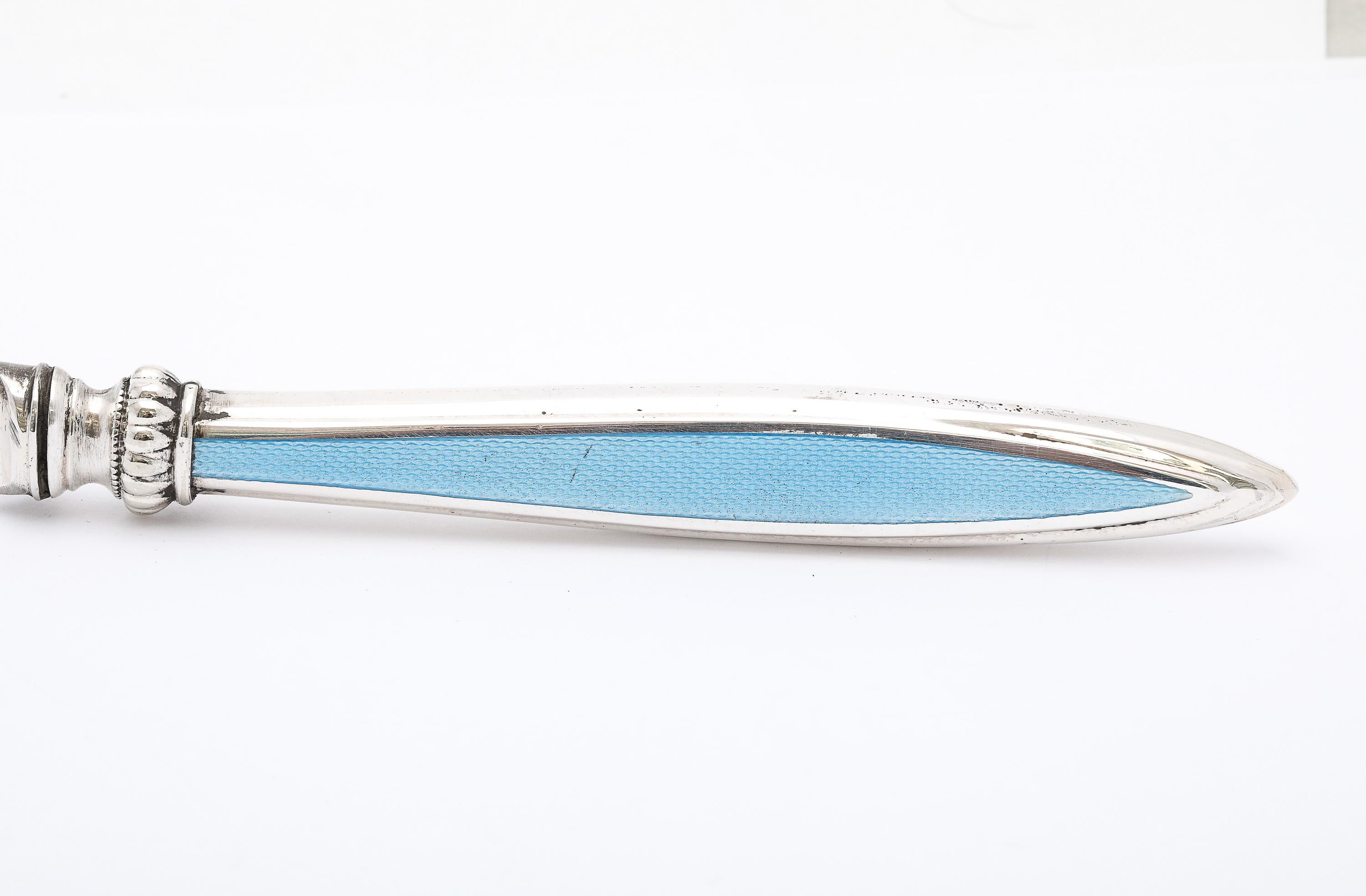 Brieföffner aus Sterlingsilber und blauer Guilloche-Emaille aus der Edwardianischen Periode im Angebot 5