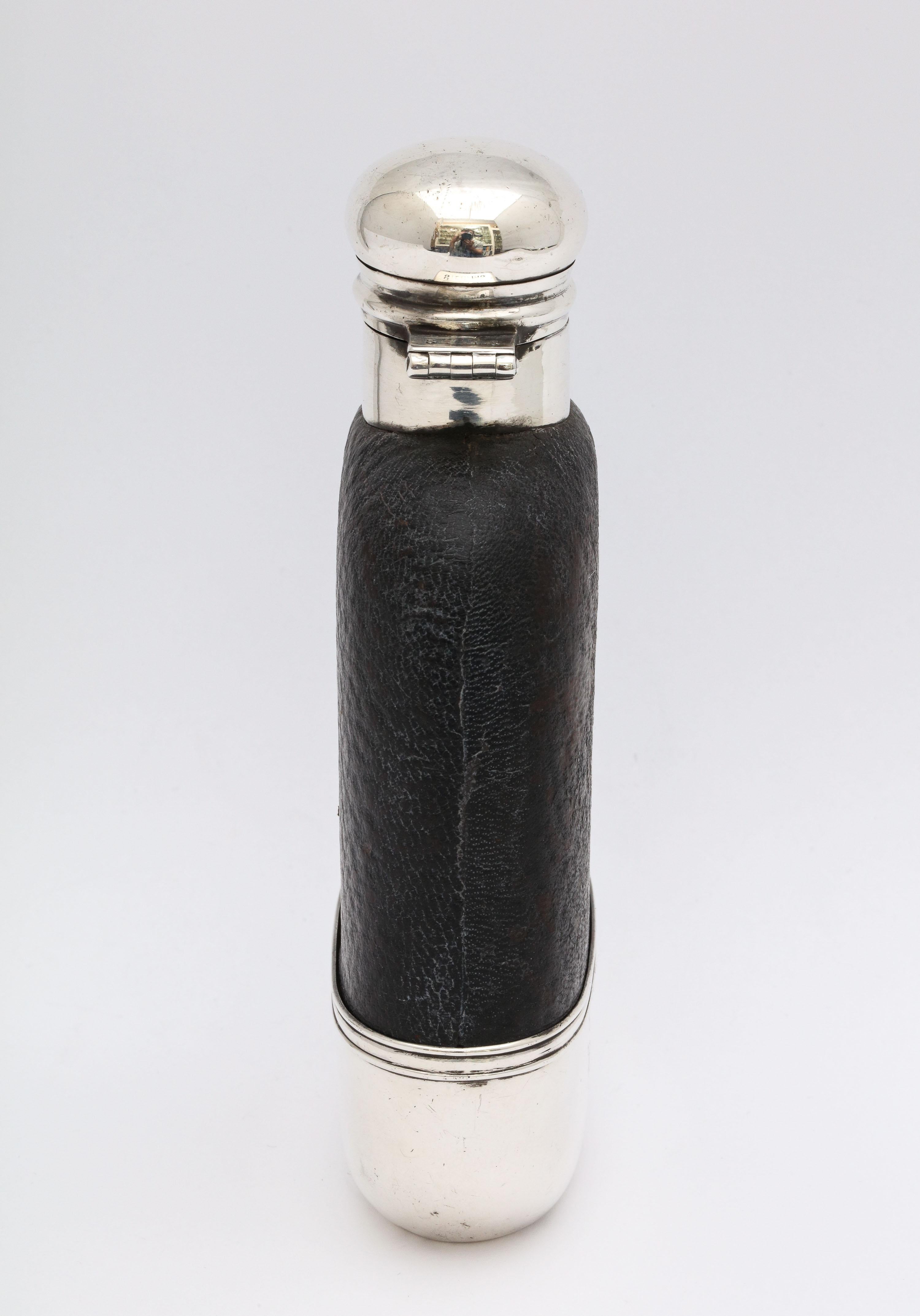 Edwardian Period Sterling Silver and Leather, Mounted Glass Flask In Good Condition In New York, NY